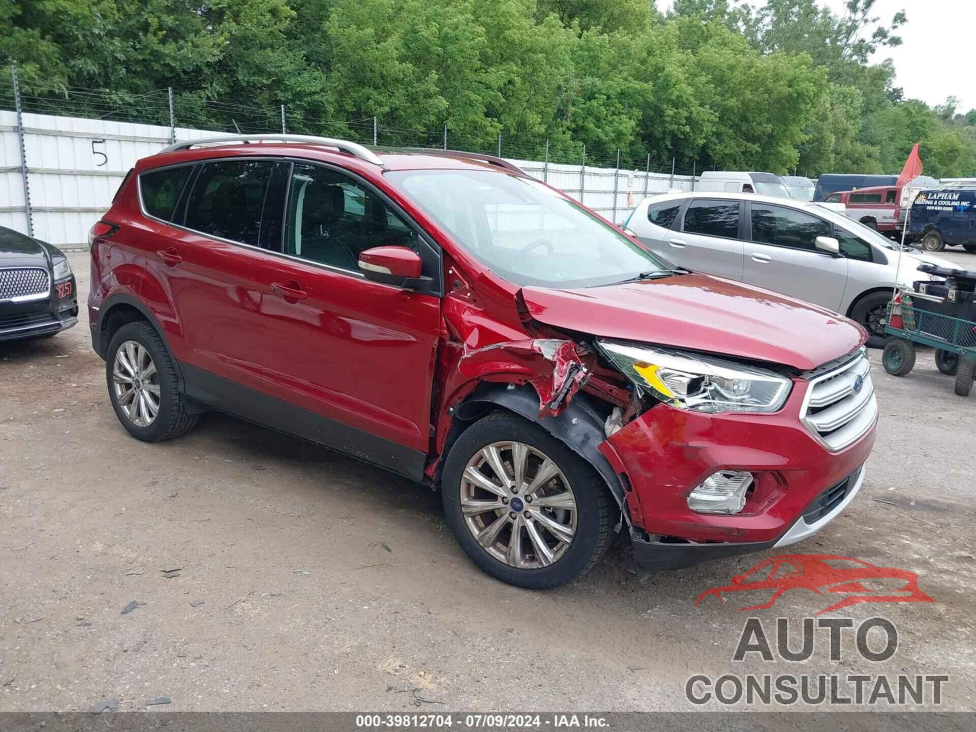 FORD ESCAPE 2018 - 1FMCU9J99JUA21941