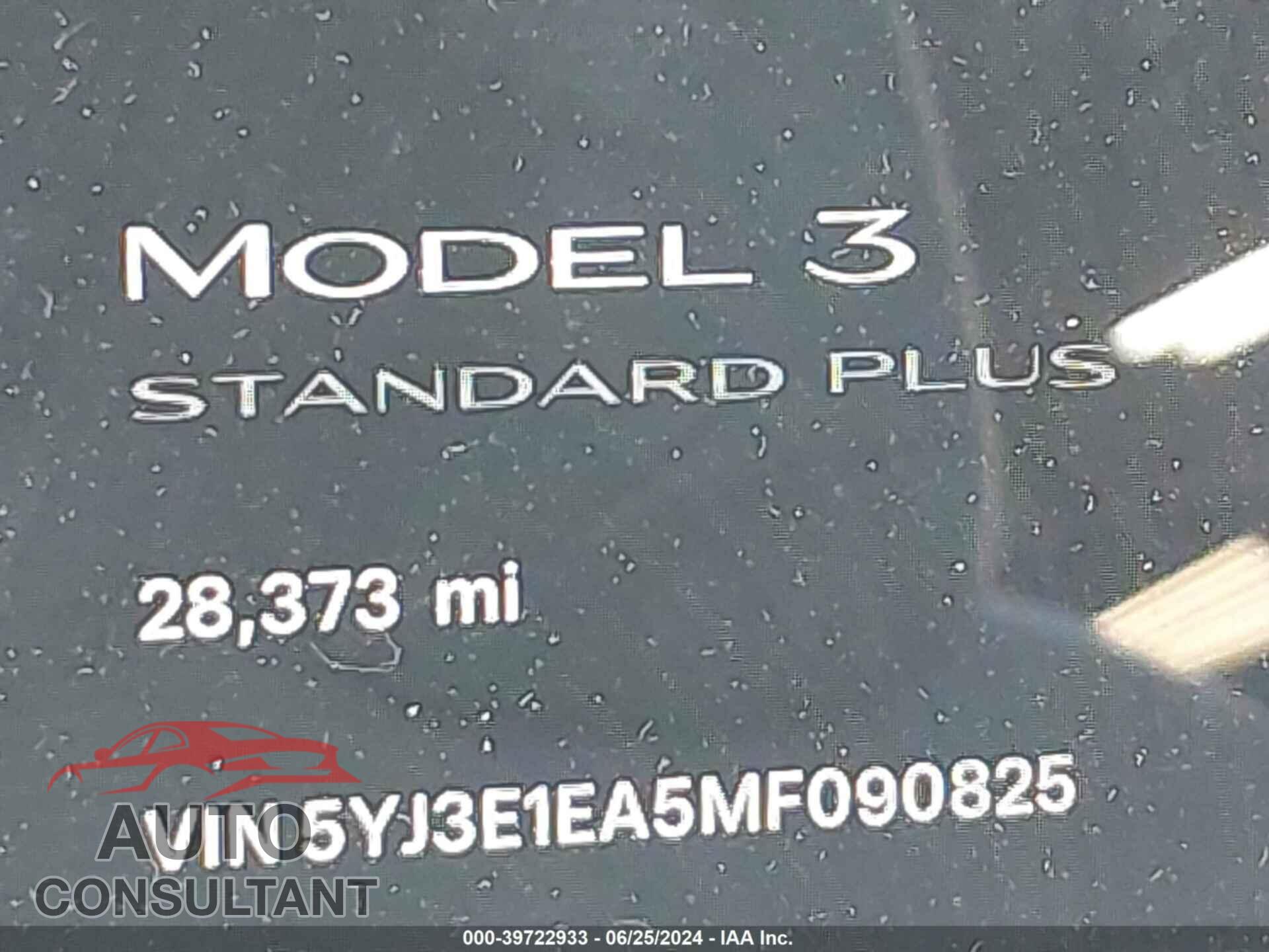 TESLA MODEL 3 2021 - 5YJ3E1EA5MF090825
