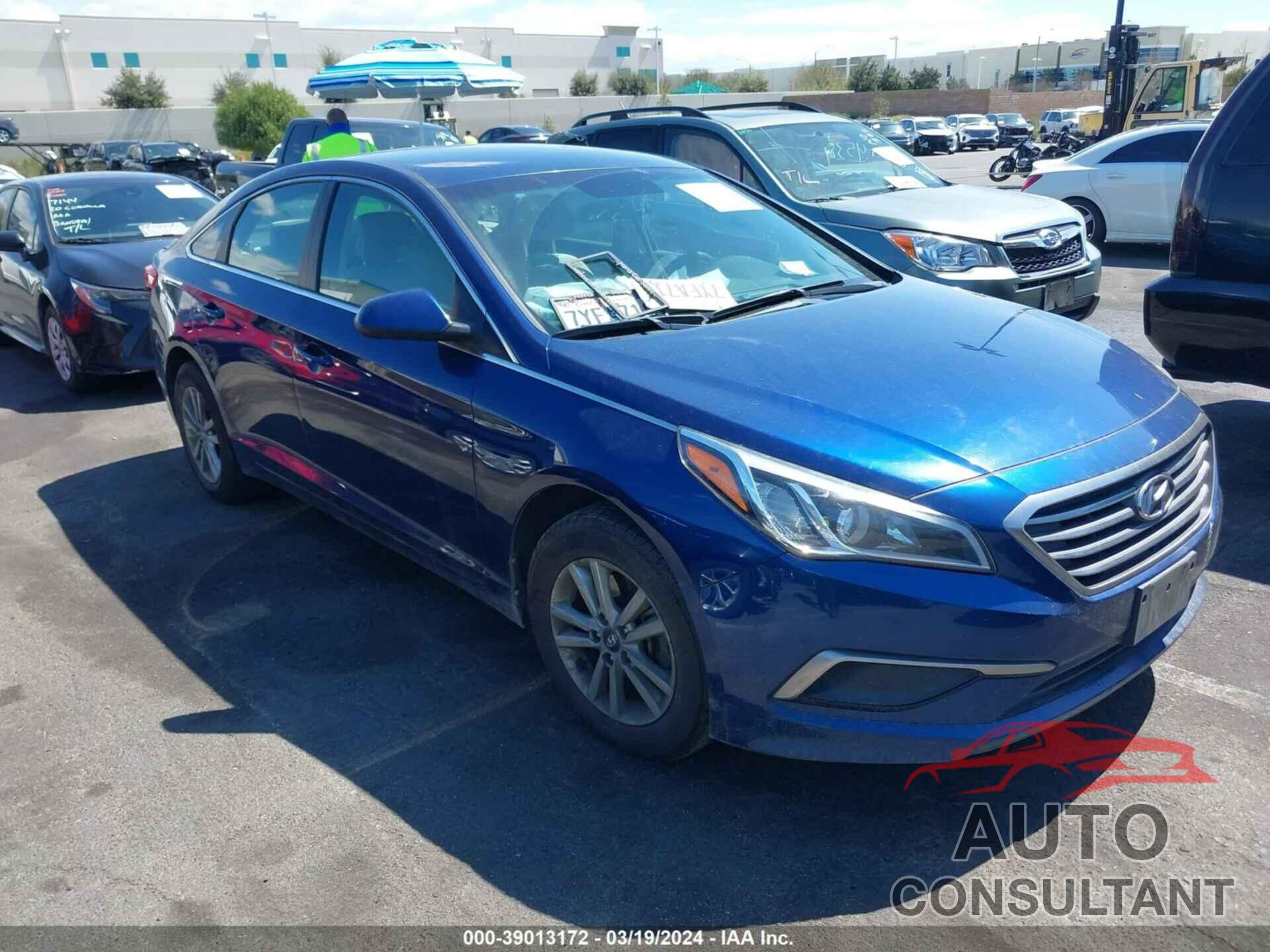 HYUNDAI SONATA 2017 - 5NPE24AF7HH579481