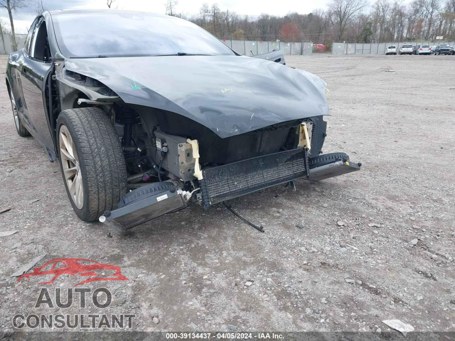 TESLA MODEL S 2016 - 5YJSA1E29GF157995