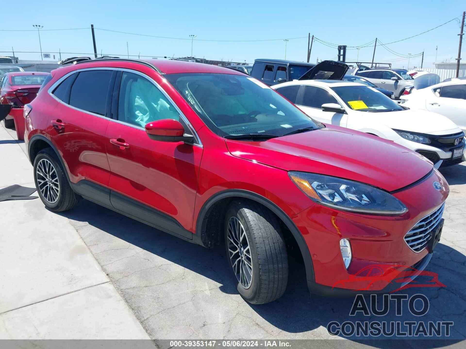 FORD ESCAPE 2021 - 1FMCU0LZ2MUB11896