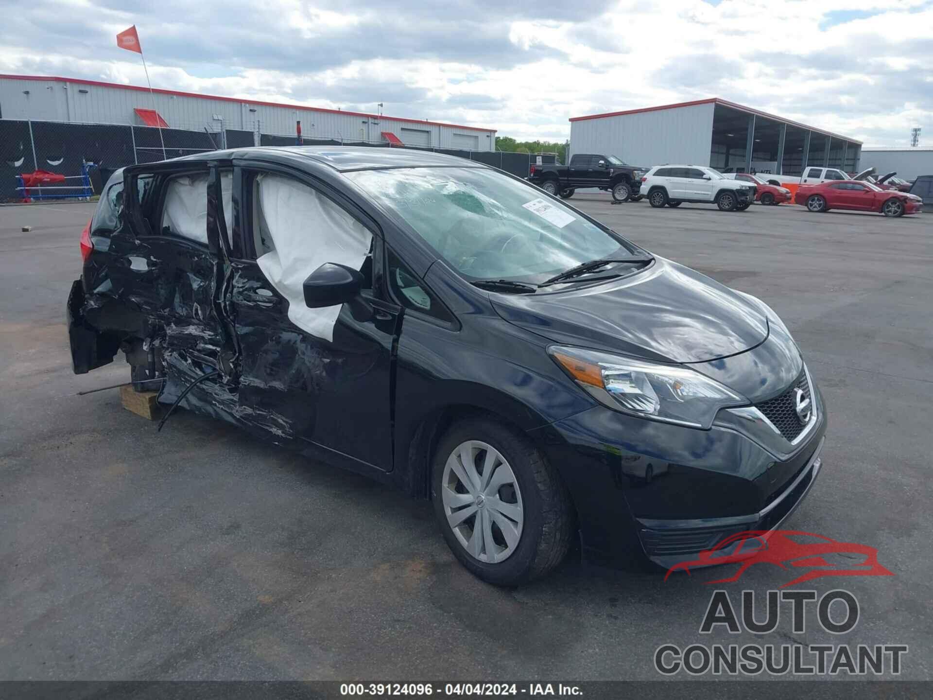 NISSAN VERSA NOTE 2017 - 3N1CE2CP1HL376033