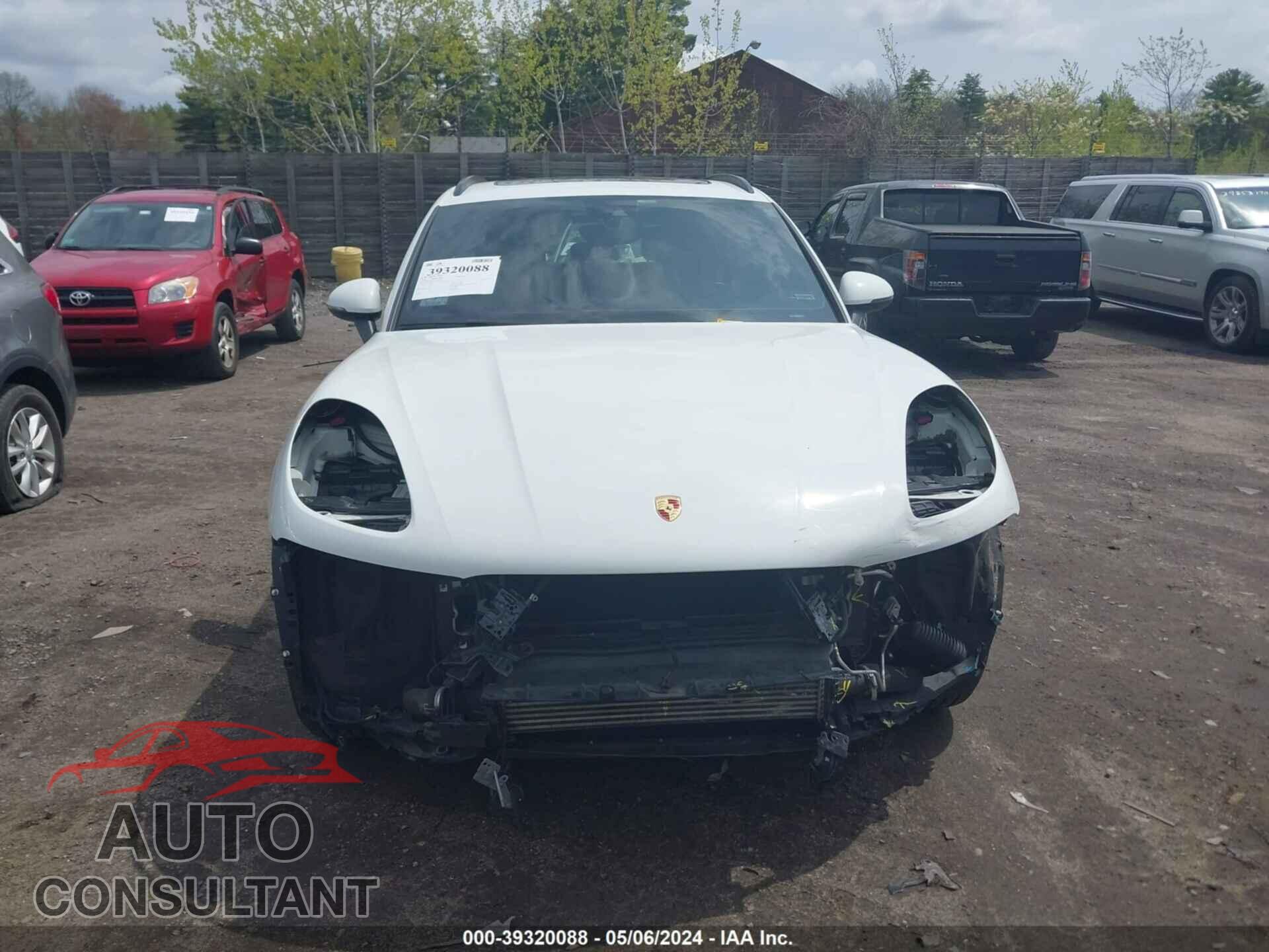 PORSCHE MACAN 2018 - WP1AA2A5XJLB08759