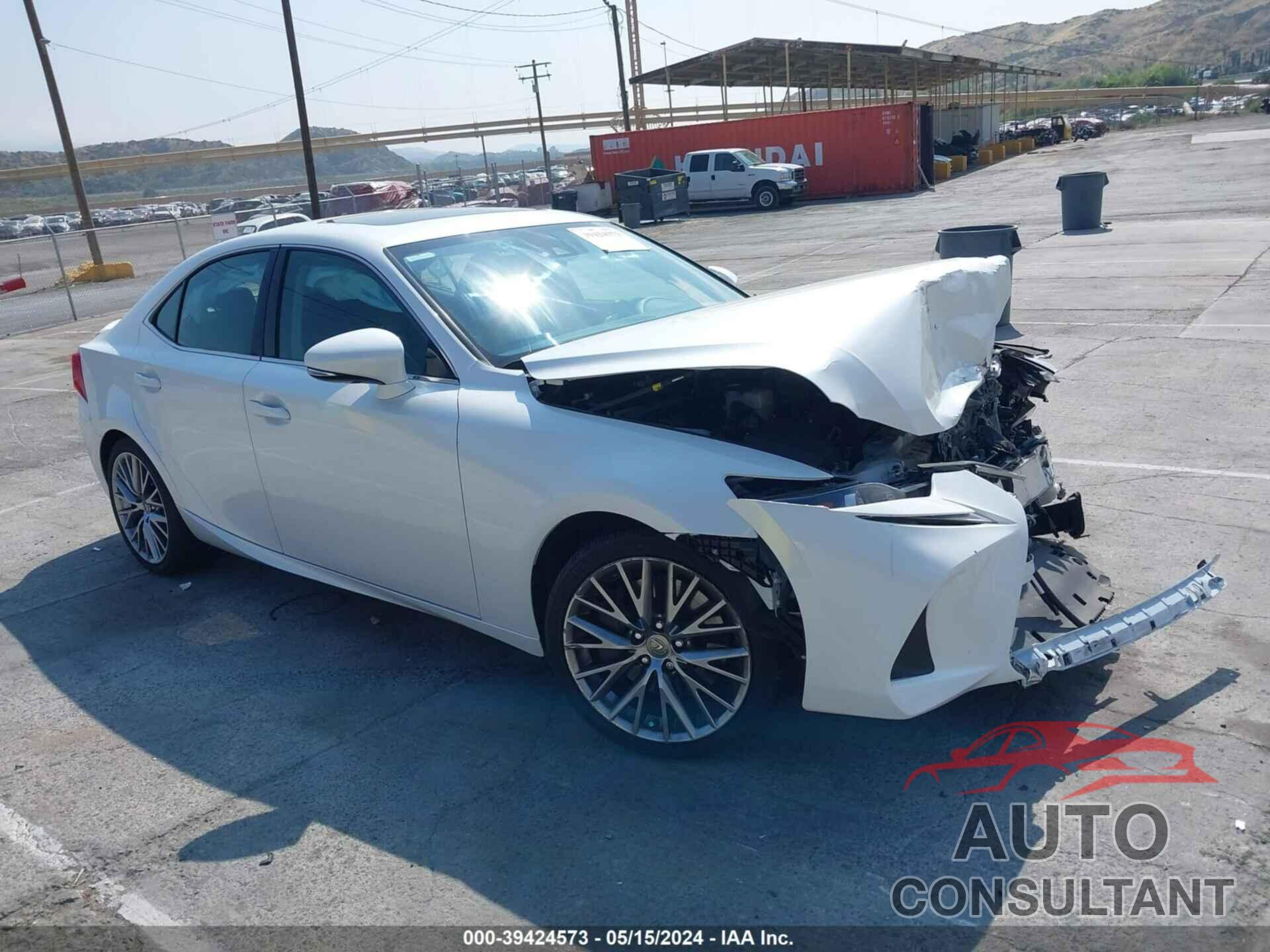 LEXUS IS 300 2018 - JTHBA1D29J5070753