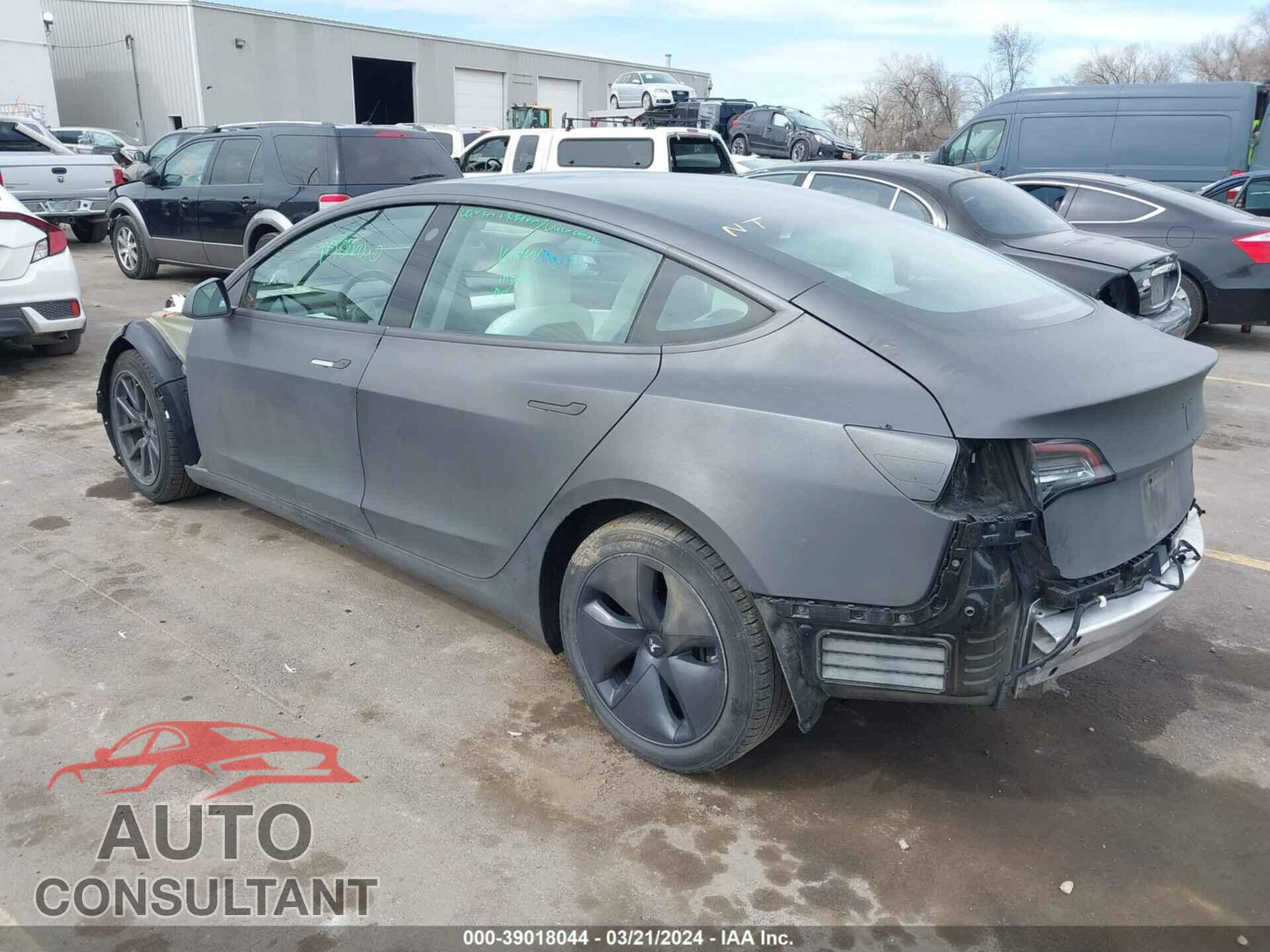 TESLA MODEL 3 2020 - 5YJ3E1EB8LF621801