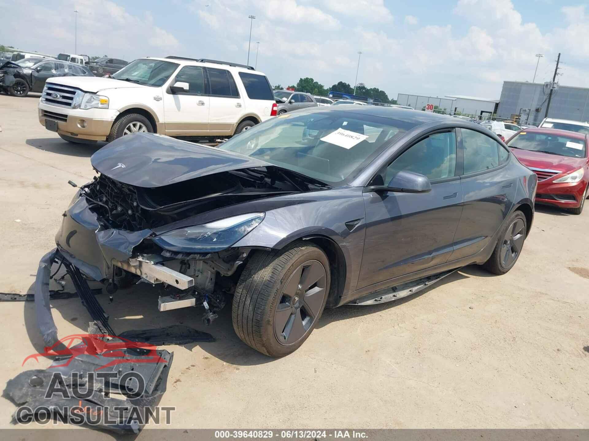 TESLA MODEL 3 2023 - 5YJ3E1EA9PF709351