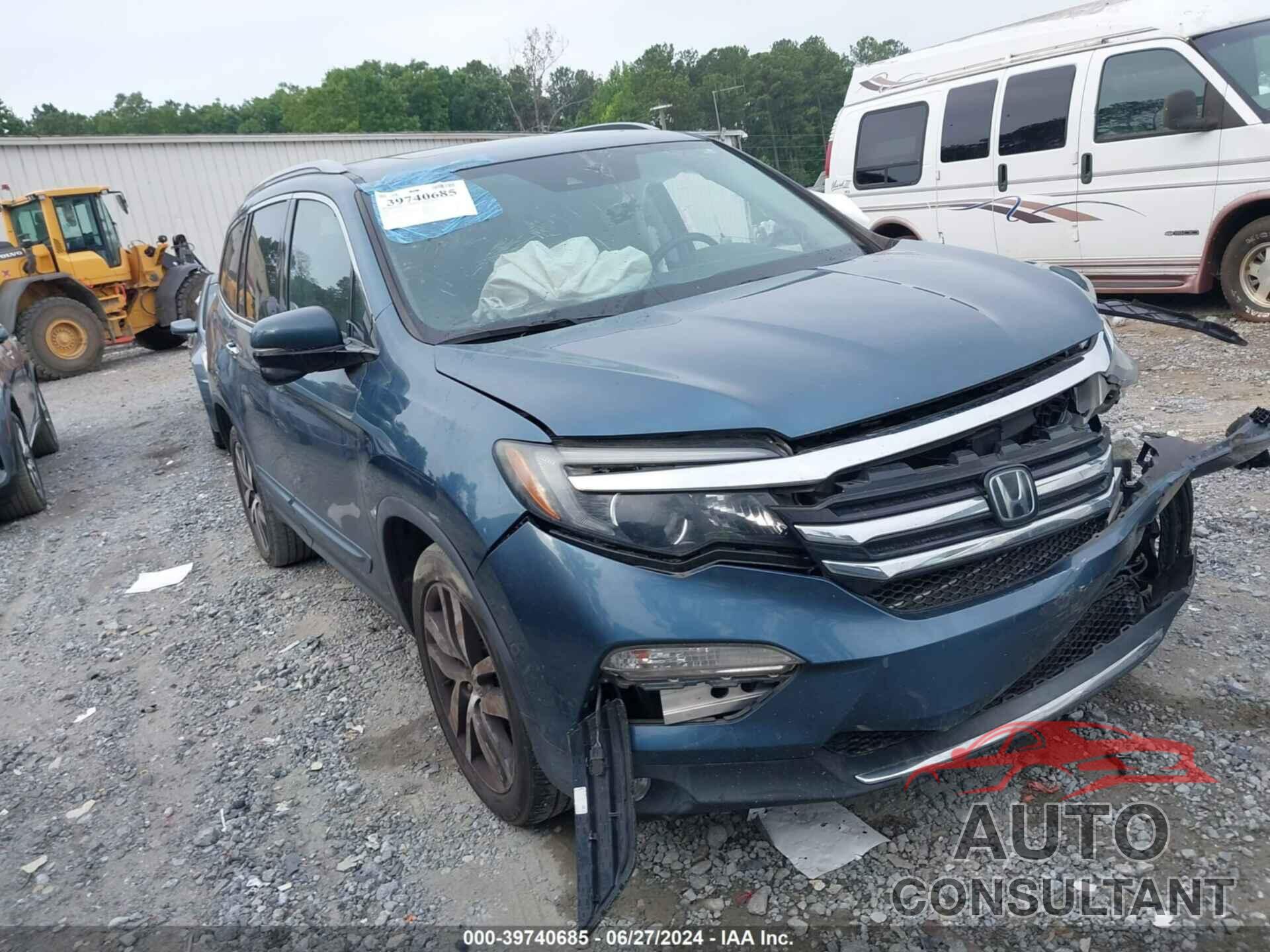 HONDA PILOT 2018 - 5FNYF6H96JB067955