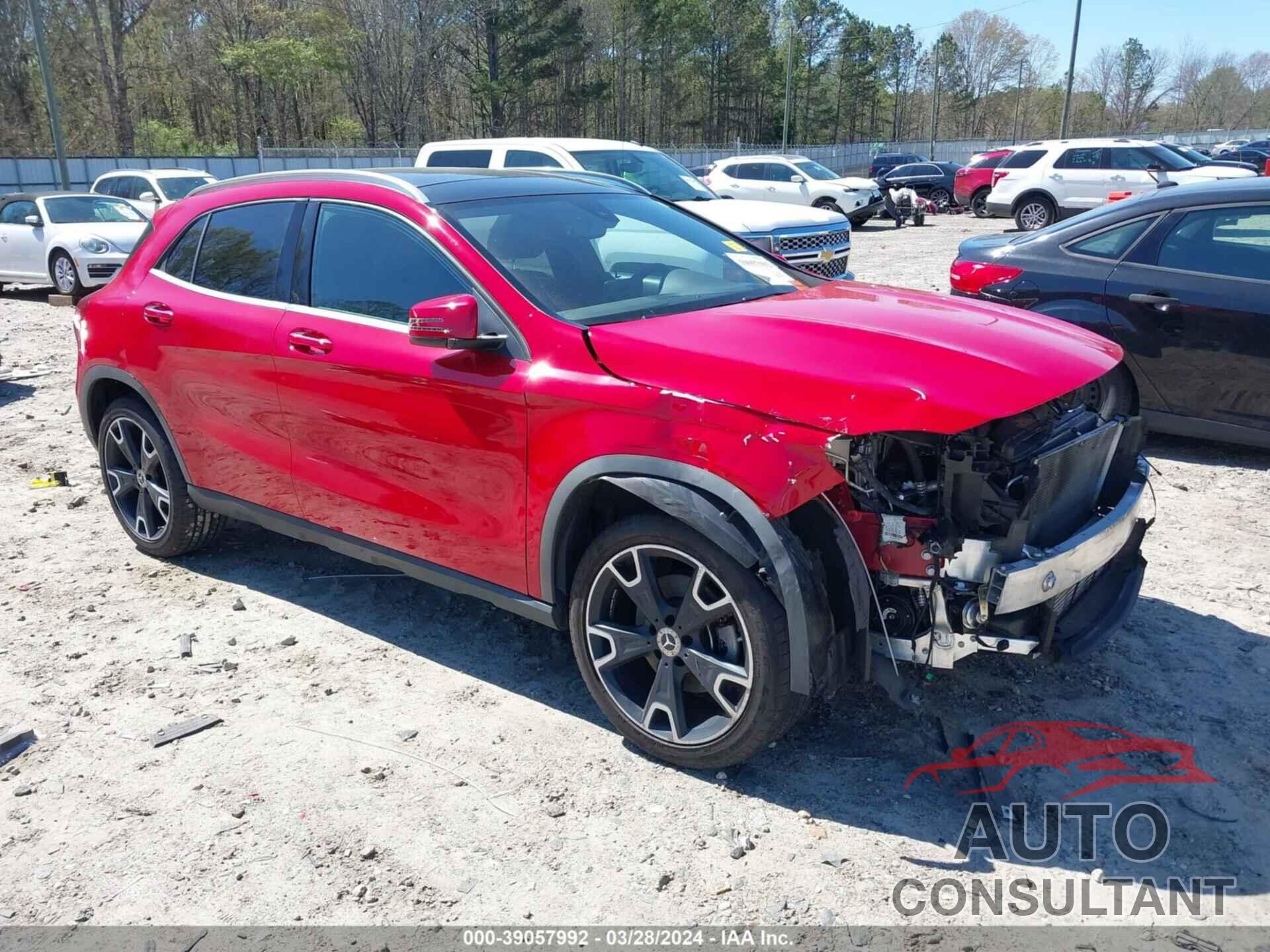 MERCEDES-BENZ GLA 250 2018 - WDCTG4EB6JJ467200