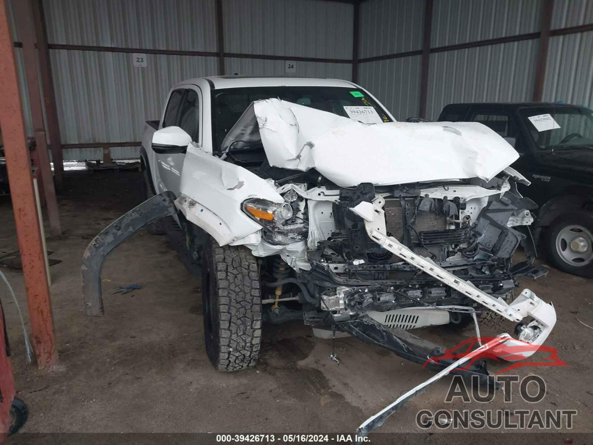 TOYOTA TACOMA 2017 - 5TFCZ5AN5HX076293