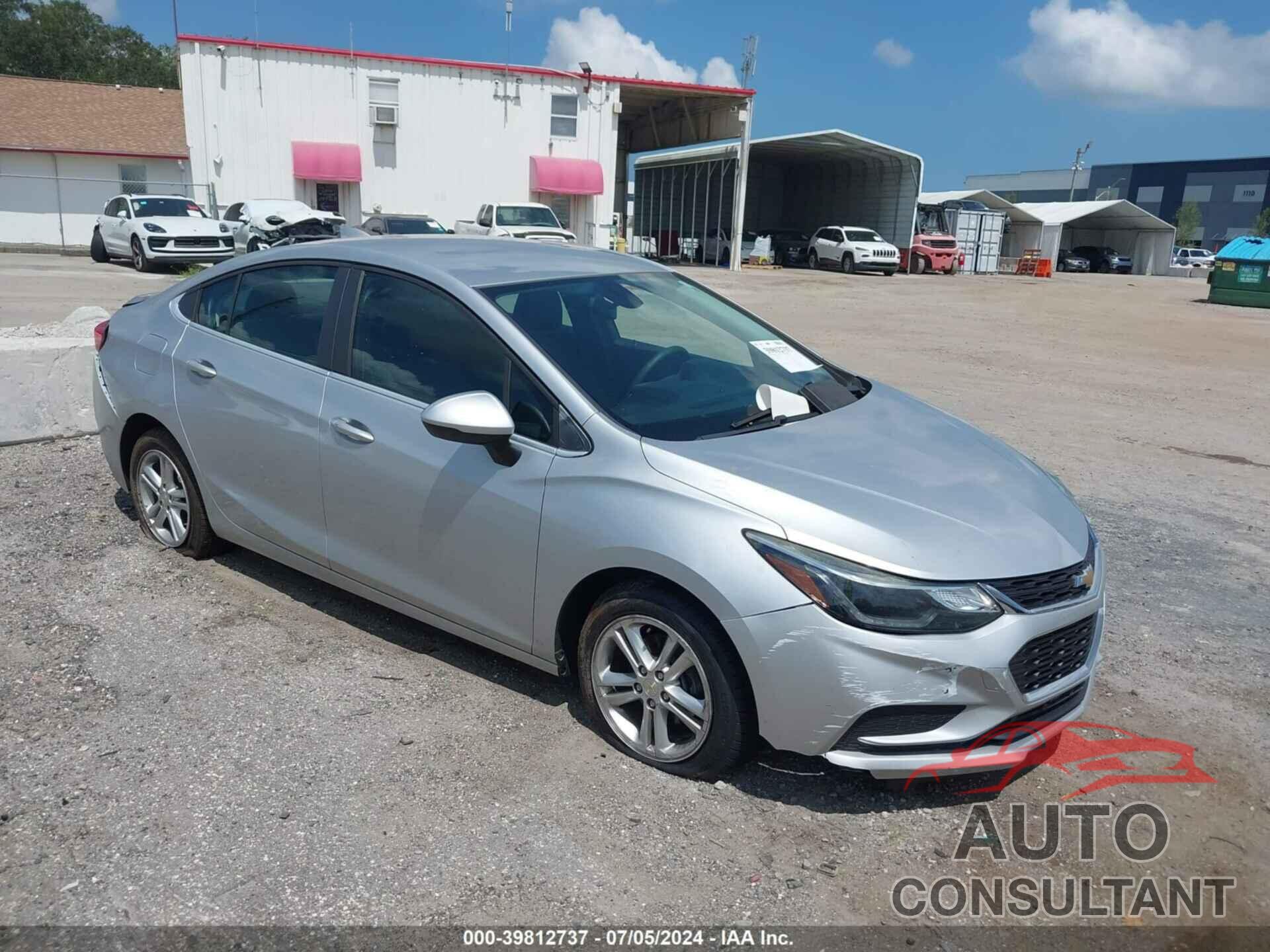 CHEVROLET CRUZE 2017 - 1G1BE5SM3H7140921