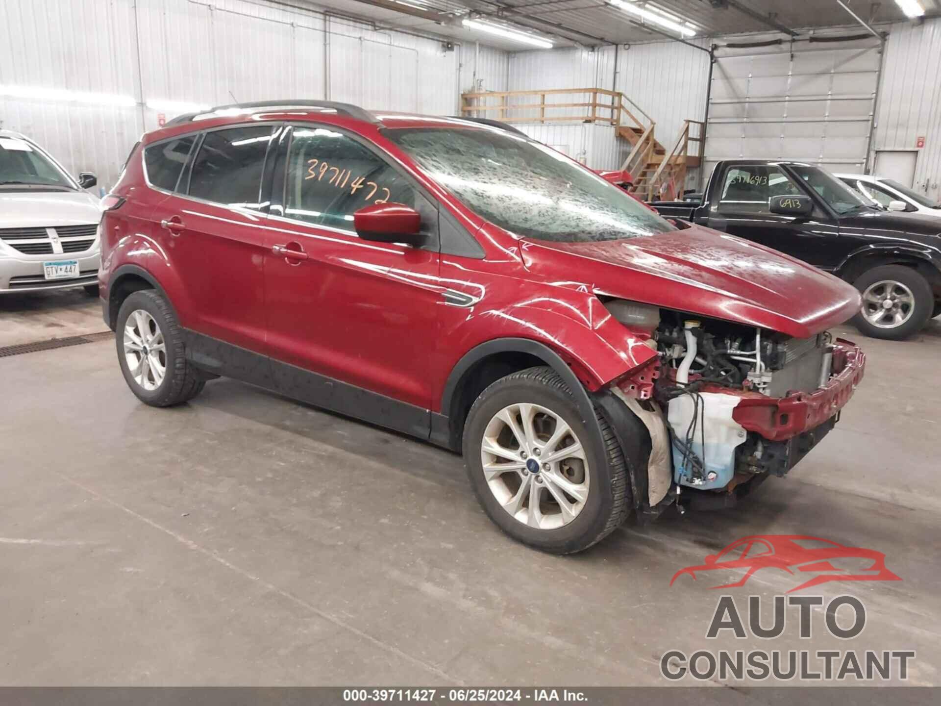 FORD ESCAPE 2018 - 1FMCU9GD8JUB29799