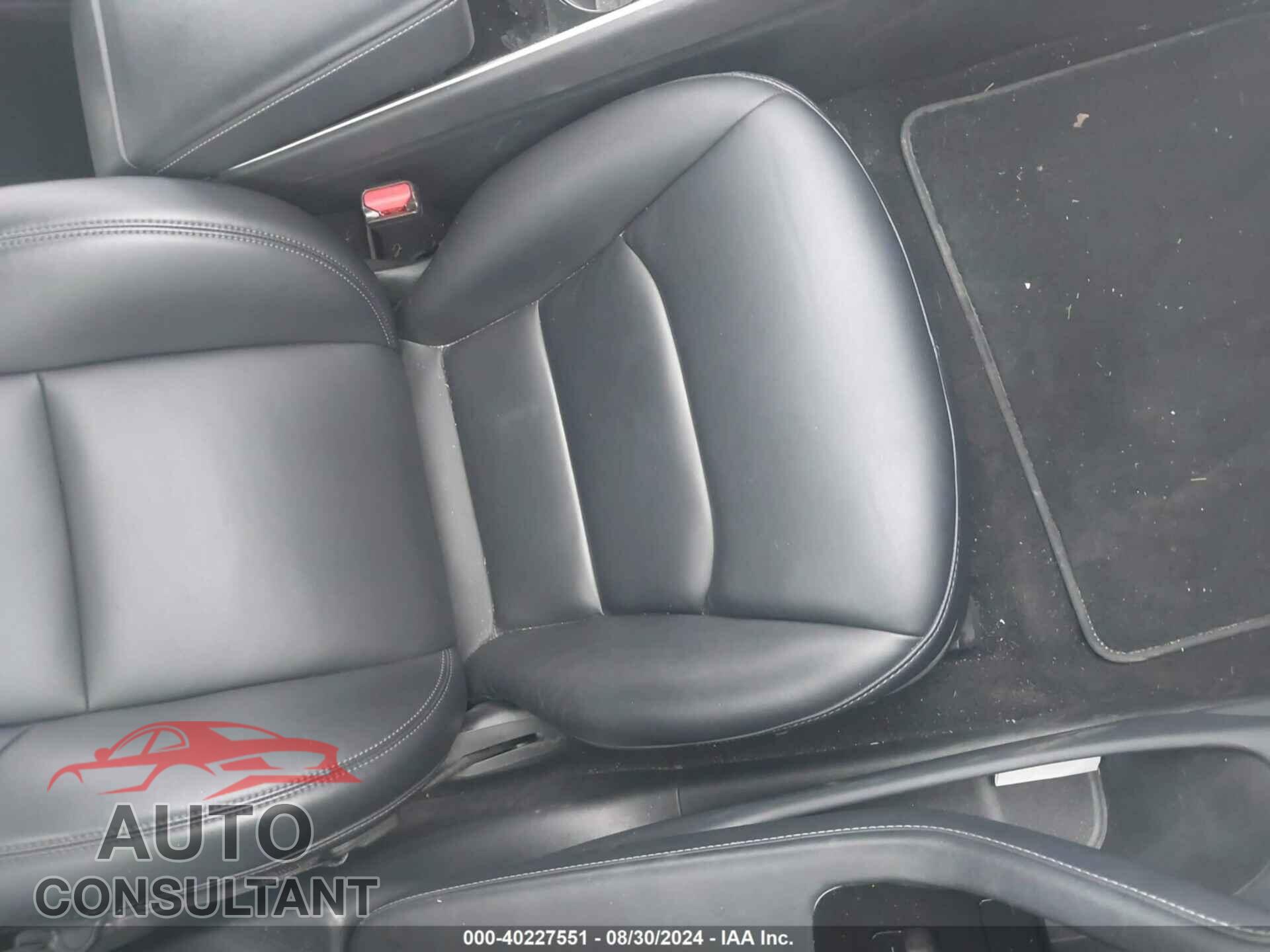 TESLA MODEL 3 2018 - 5YJ3E1EB3JF065734