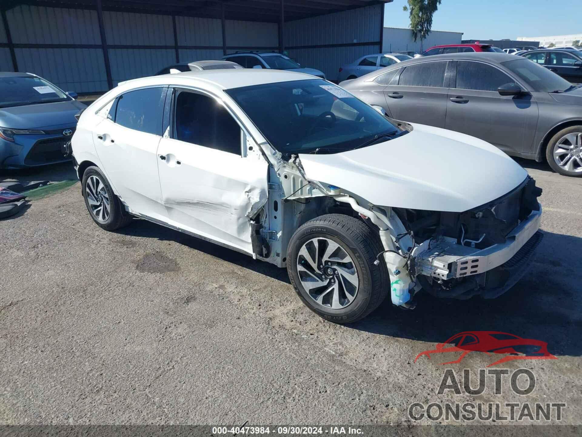 HONDA CIVIC 2018 - SHHFK7H26JU409088