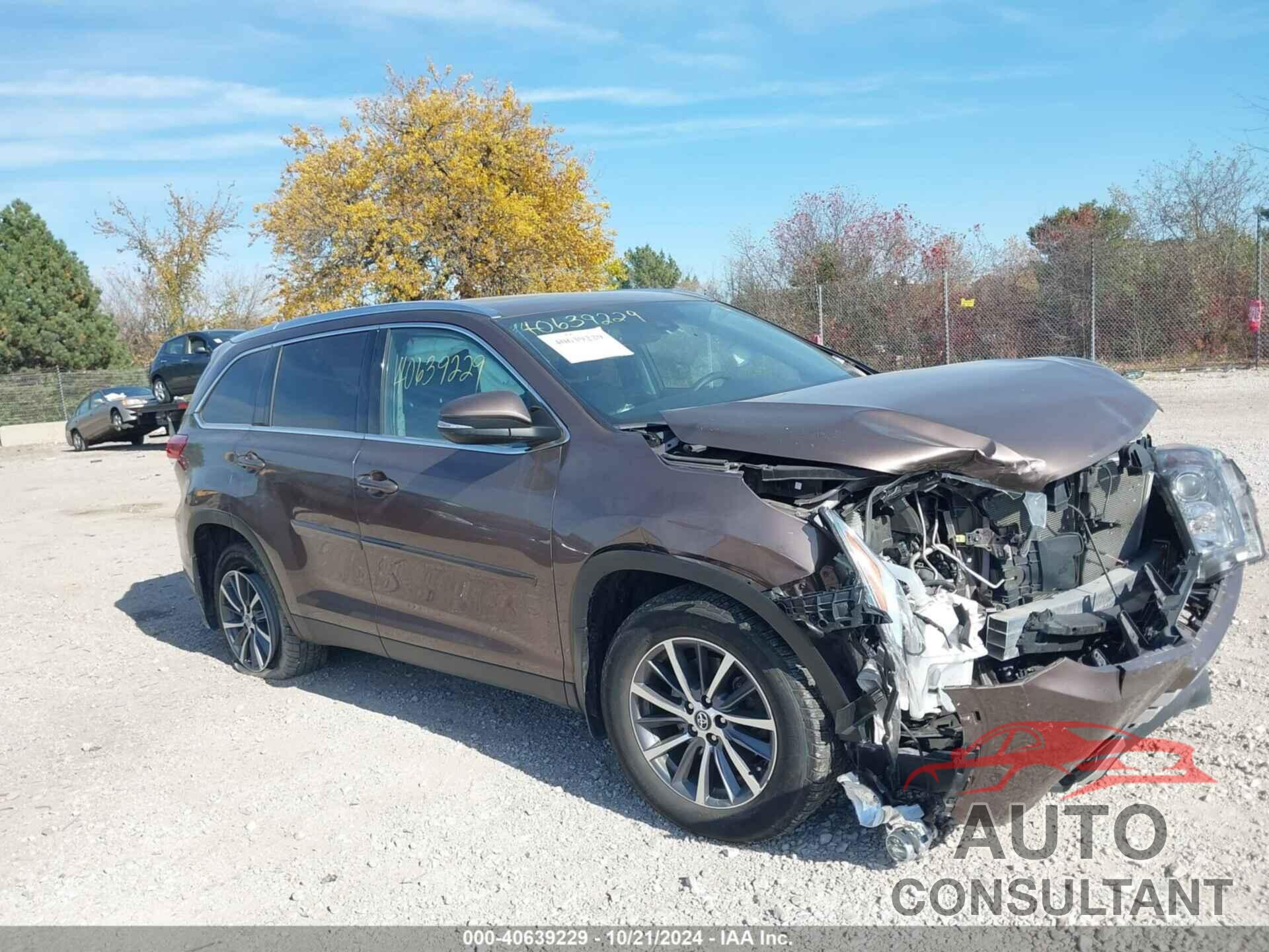 TOYOTA HIGHLANDER 2019 - 5TDJZRFH5KS970468