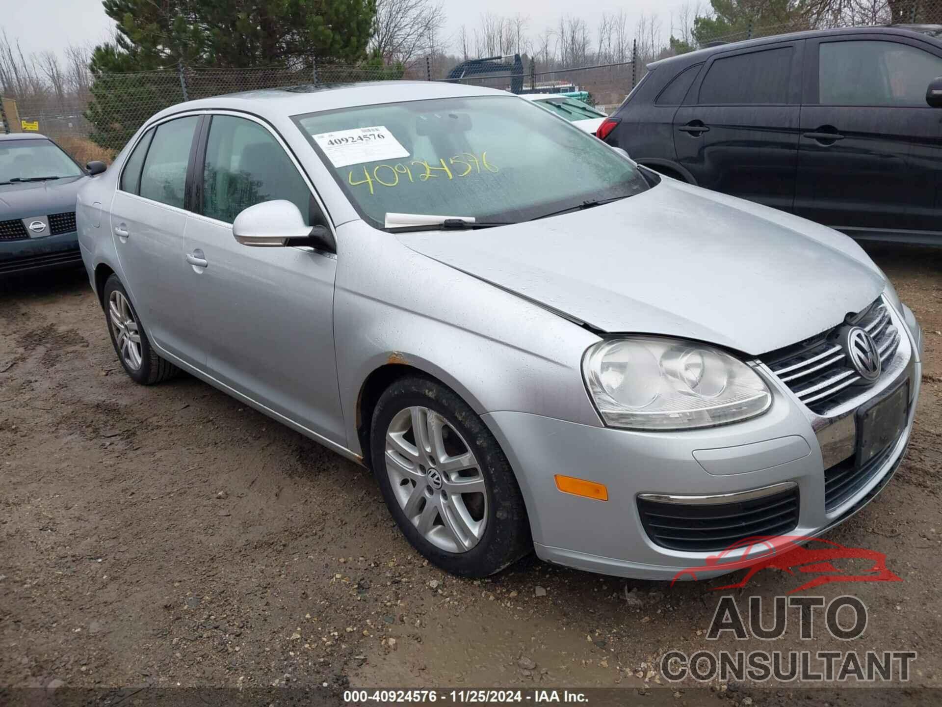 VOLKSWAGEN JETTA 2009 - 3VWRL71K09M139205