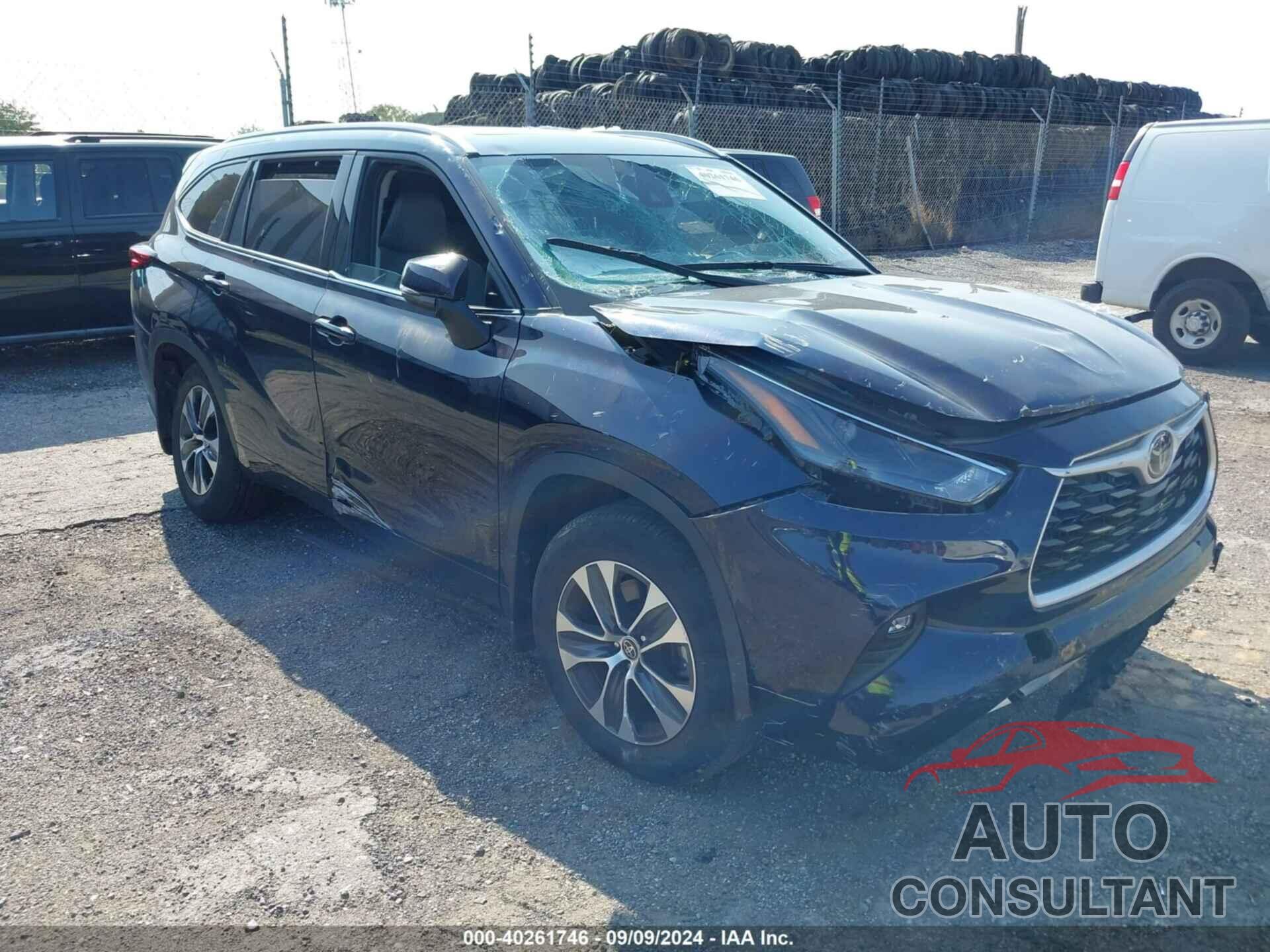 TOYOTA HIGHLANDER 2022 - 5TDHZRBHXNS579812