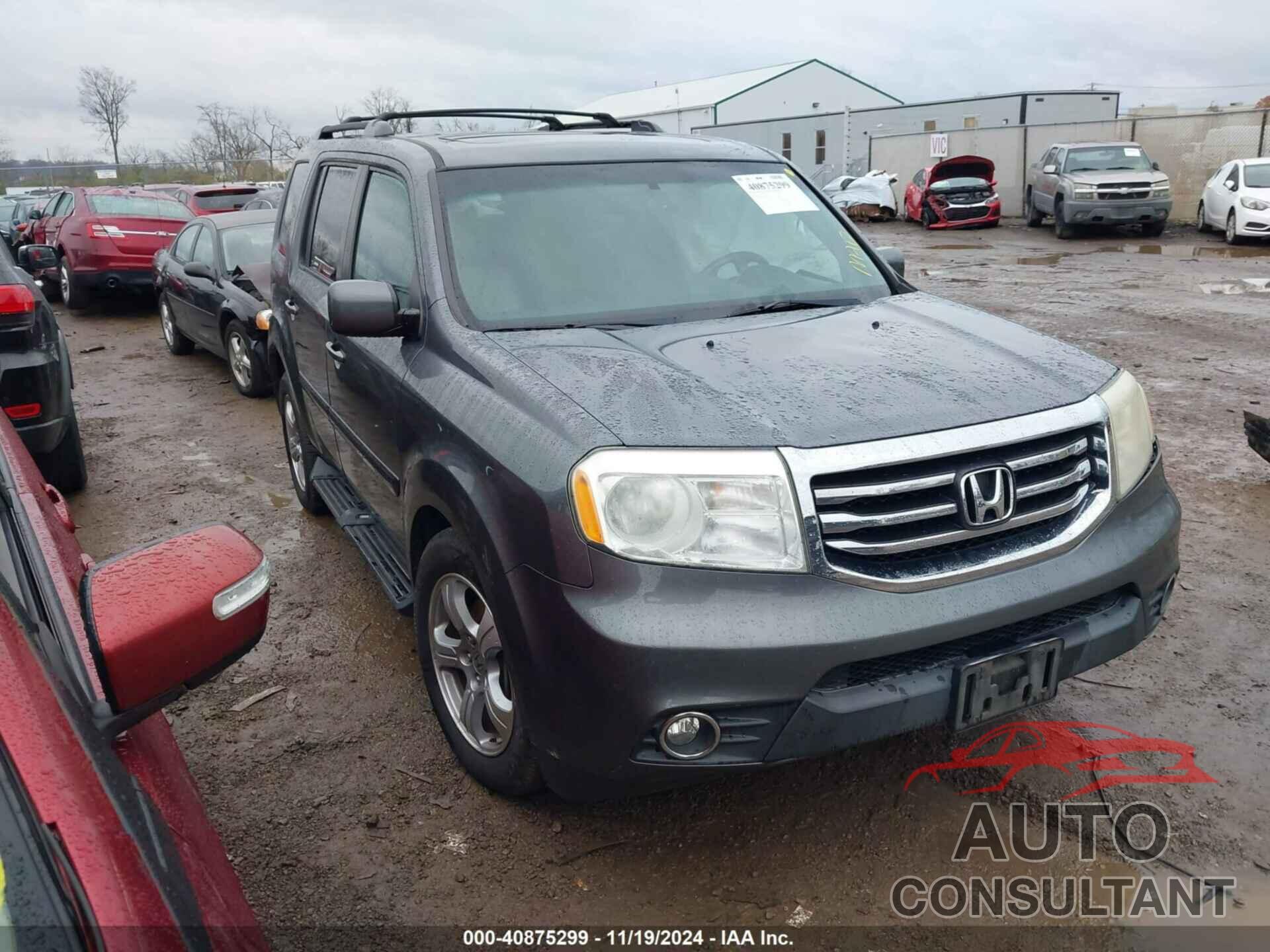 HONDA PILOT 2013 - 5FNYF4H52DB004177