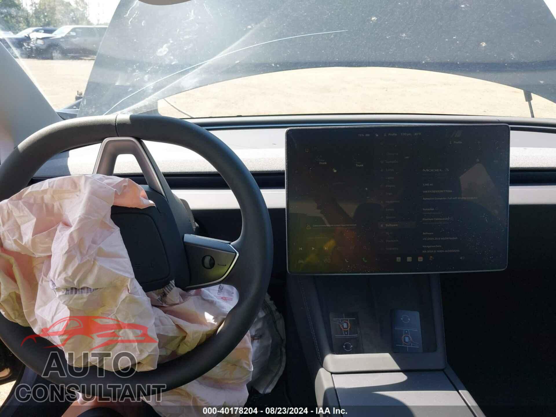 TESLA MODEL 3 2024 - 5YJ3E1EB2RF771394