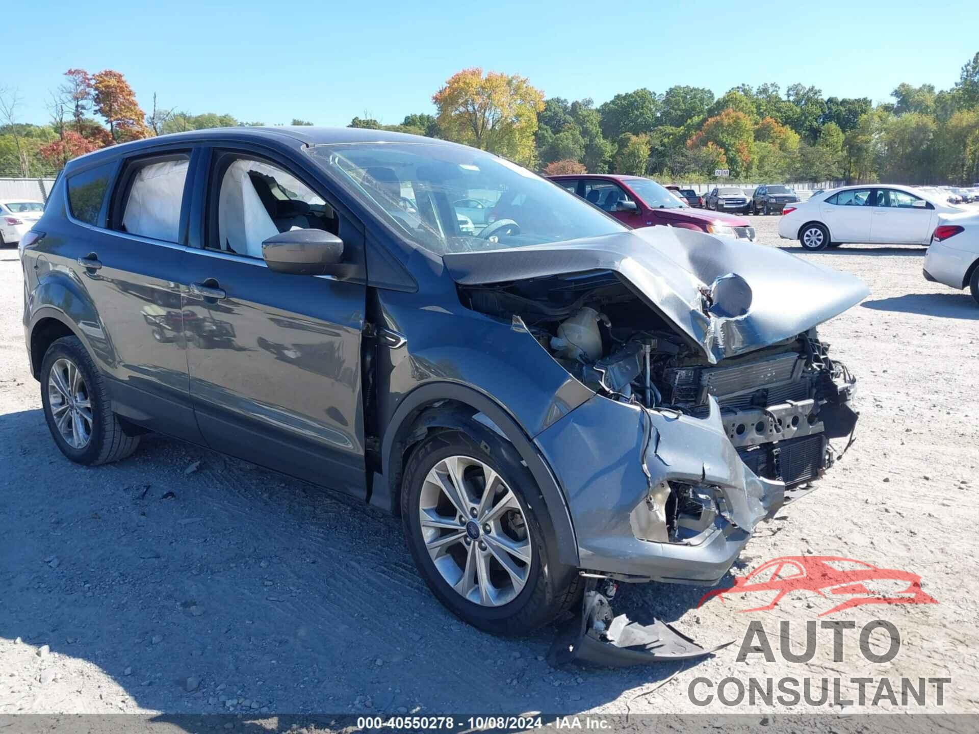 FORD ESCAPE 2017 - 1FMCU0GD3HUE44791
