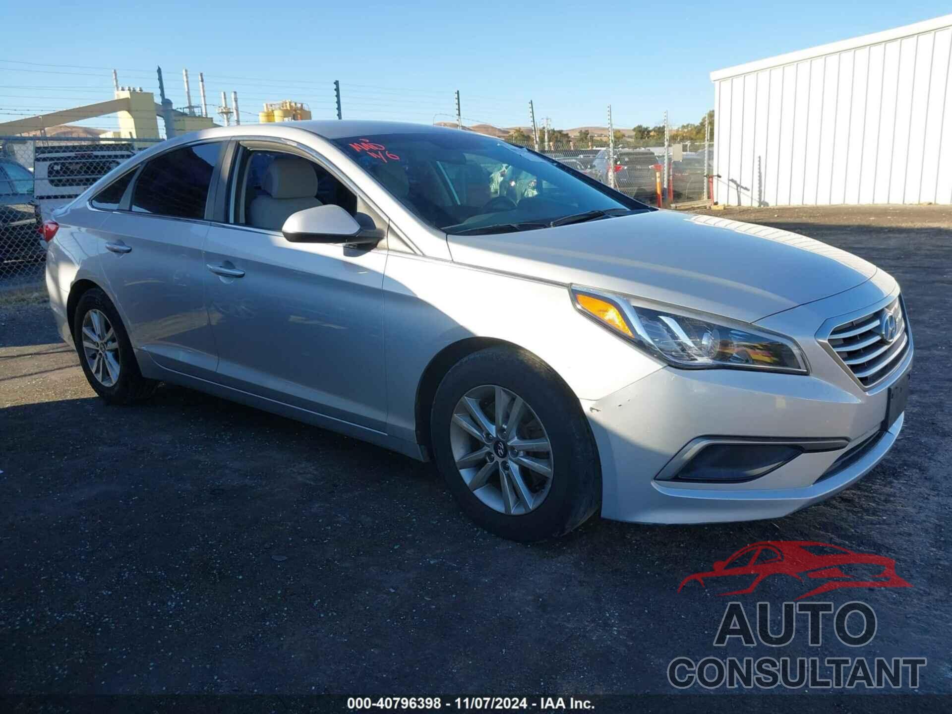 HYUNDAI SONATA 2017 - 5NPE24AF1HH441760