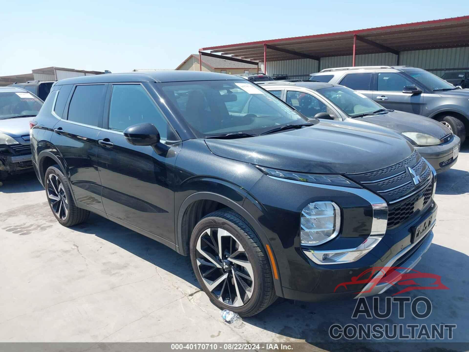 MITSUBISHI OUTLANDER 2023 - JA4J3UA81PZ021723