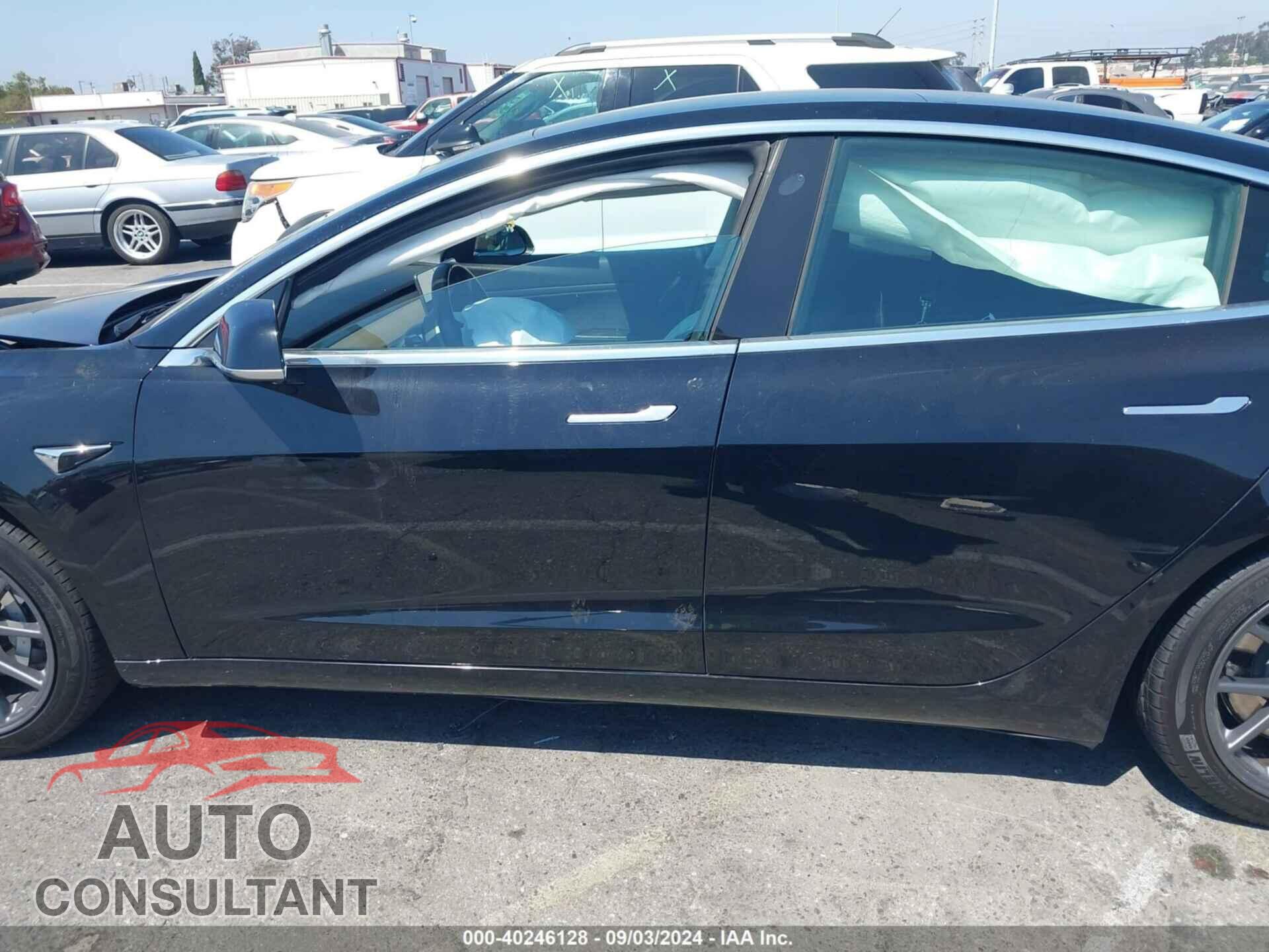 TESLA MODEL 3 2019 - 5YJ3E1EA1KF395767