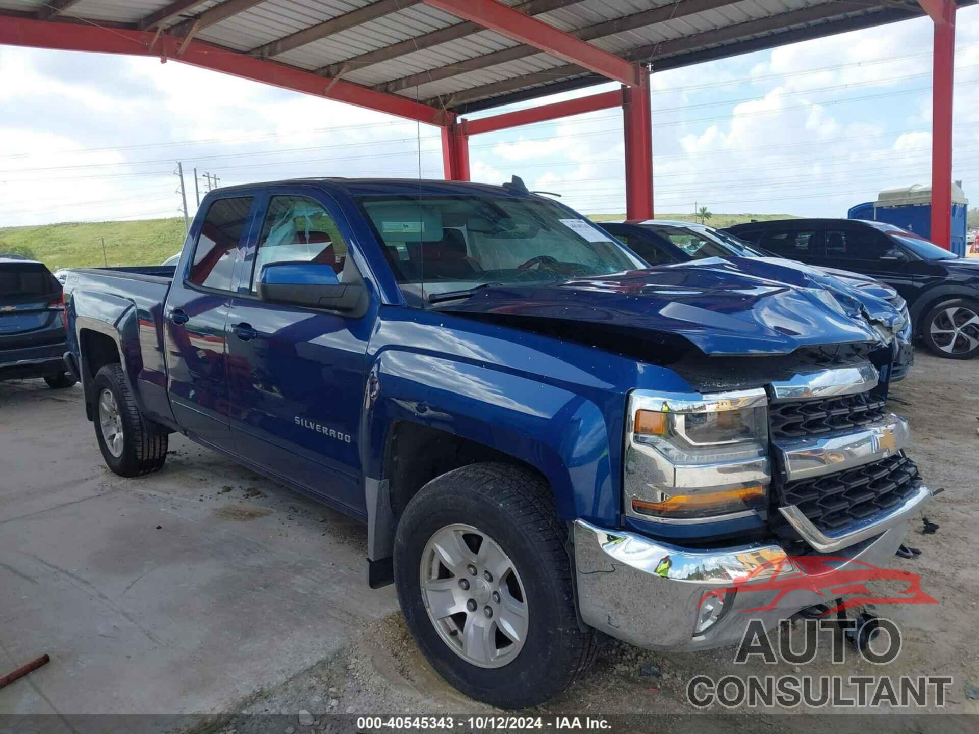 CHEVROLET SILVERADO 1500 2018 - 1GCVKREH9JZ241426