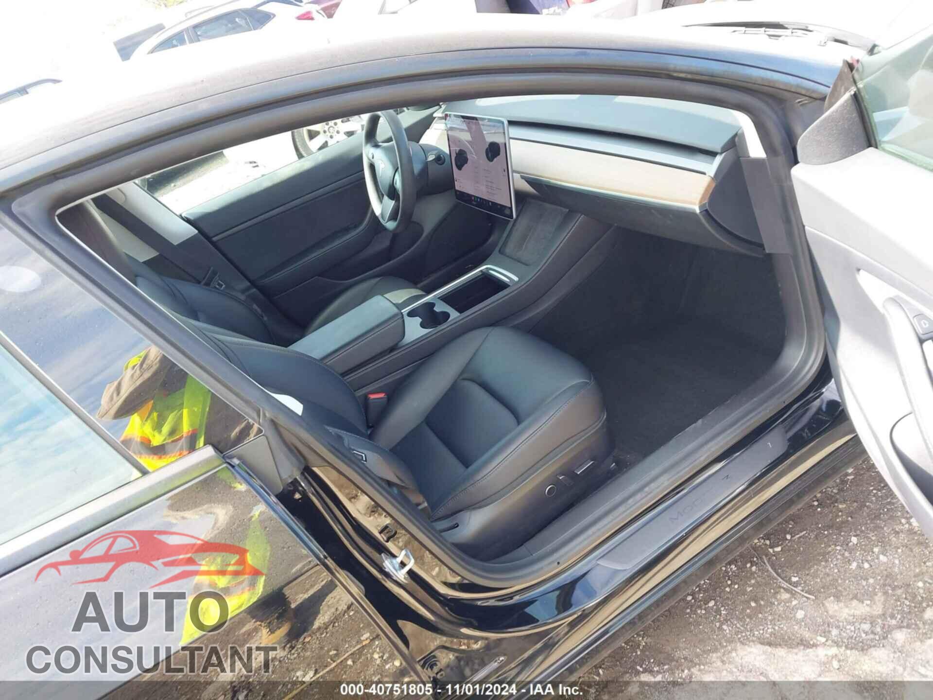 TESLA MODEL 3 2021 - 5YJ3E1EA1MF939963