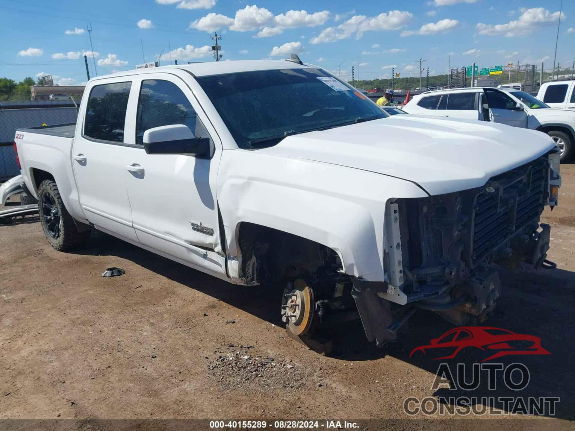 CHEVROLET SILVERADO 1500 2018 - 3GCUKRECXJG390038