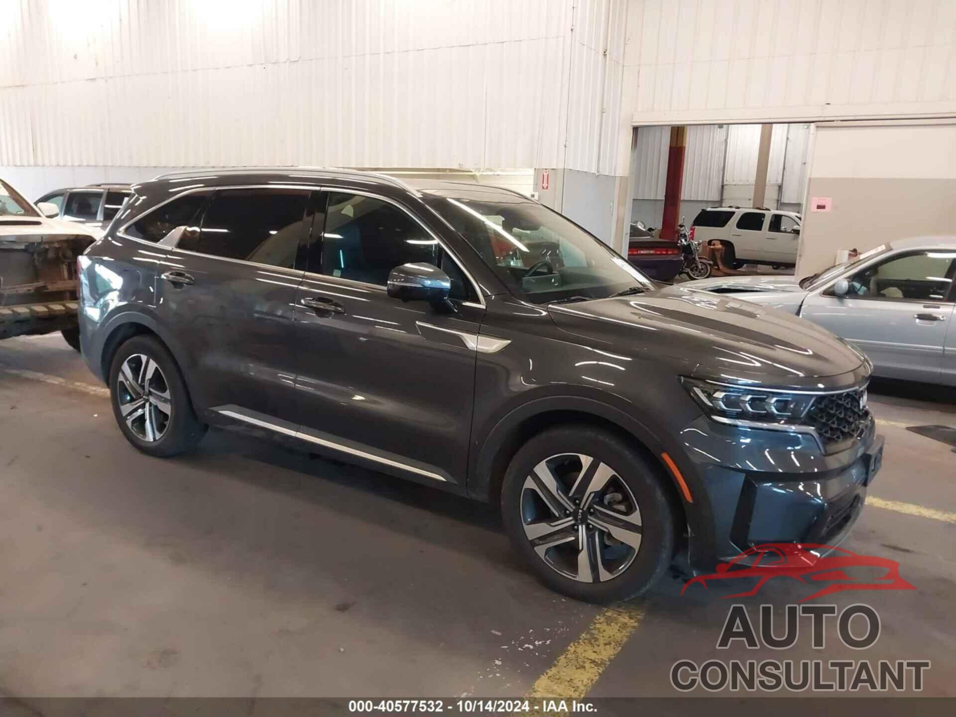 KIA SORENTO 2023 - KNDRMDLH2P5169048
