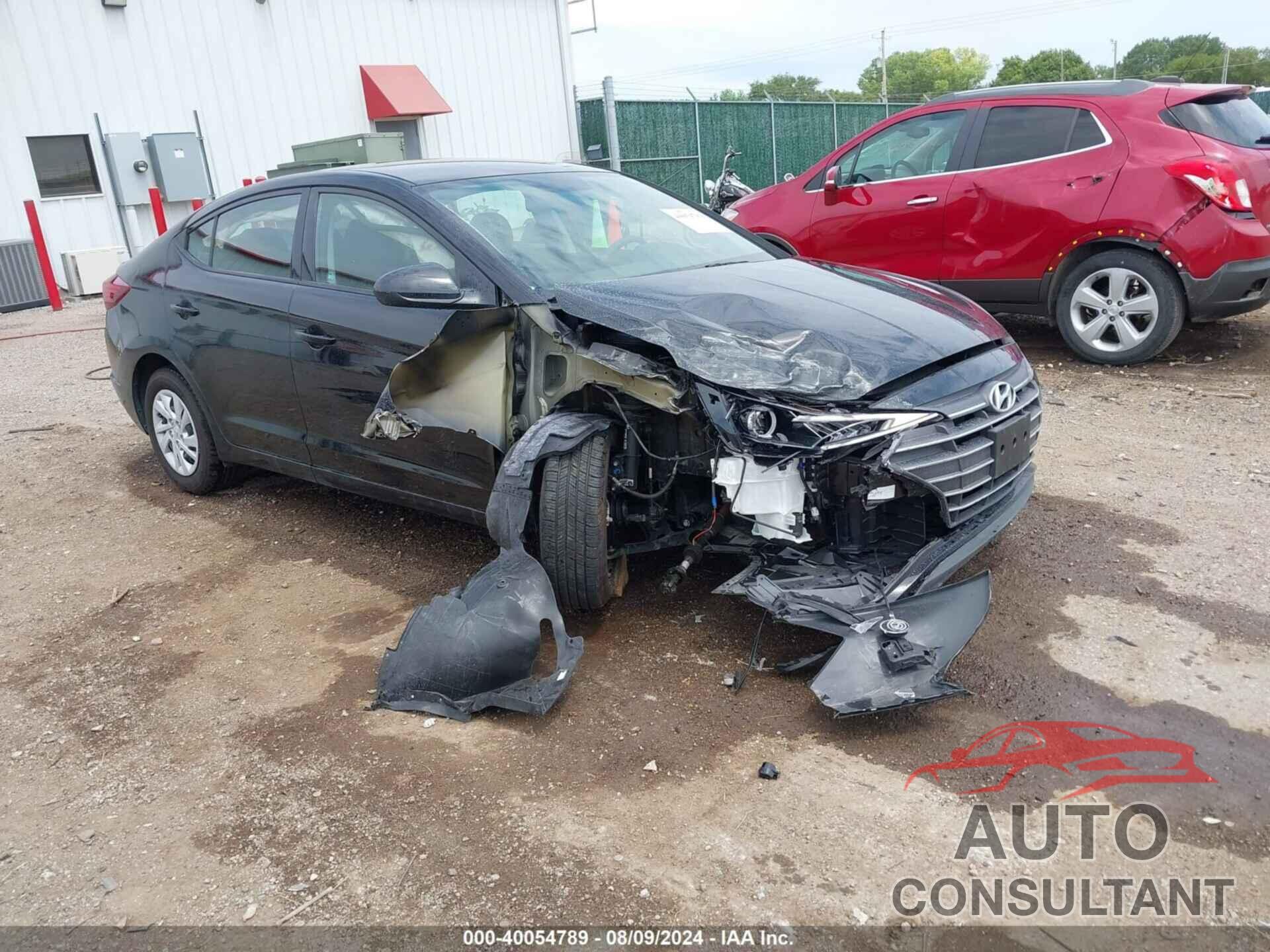 HYUNDAI ELANTRA 2019 - 5NPD74LFXKH432329