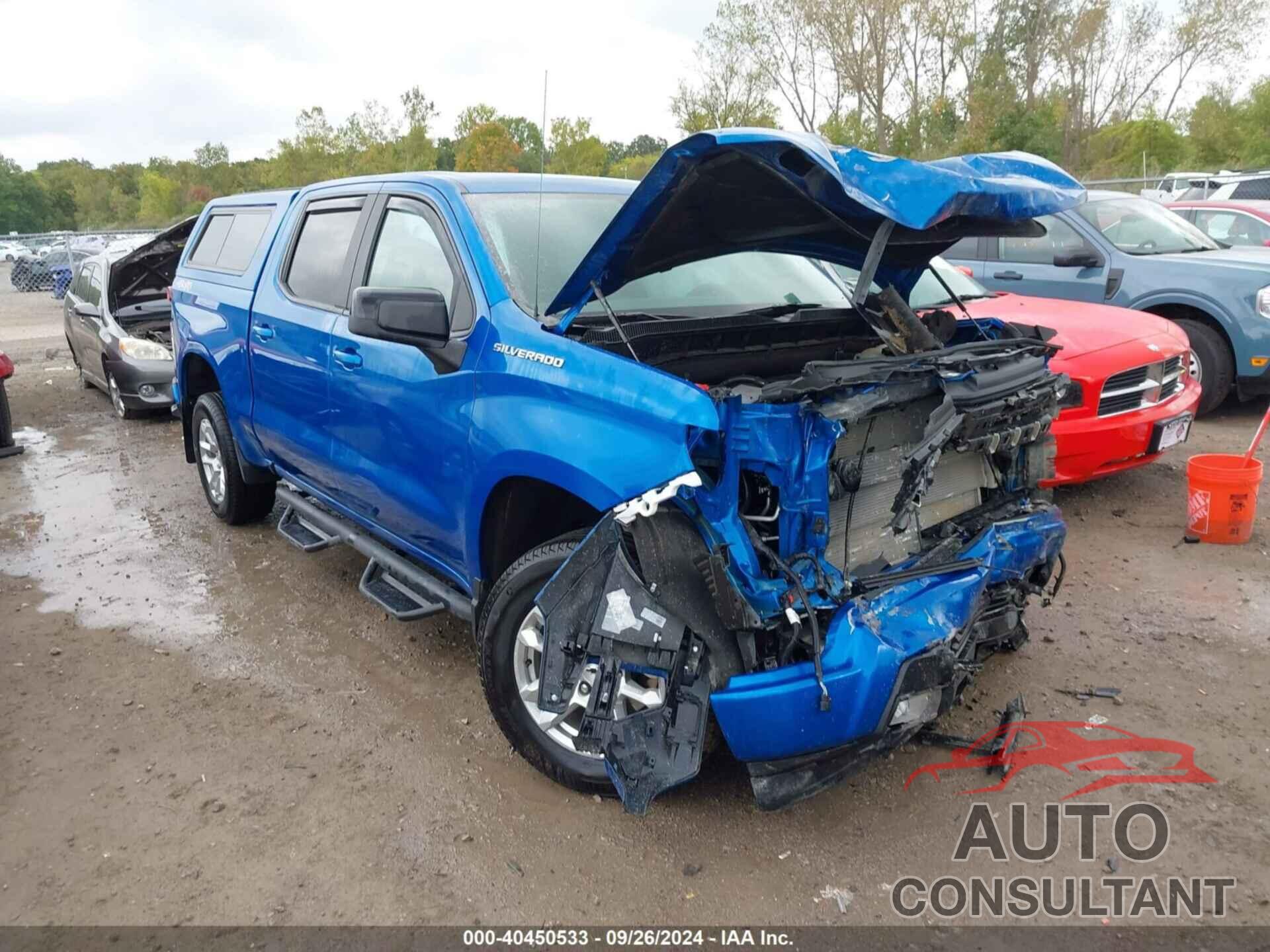 CHEVROLET SILVERADO 1500 2022 - 1GCUDEED1NZ593451