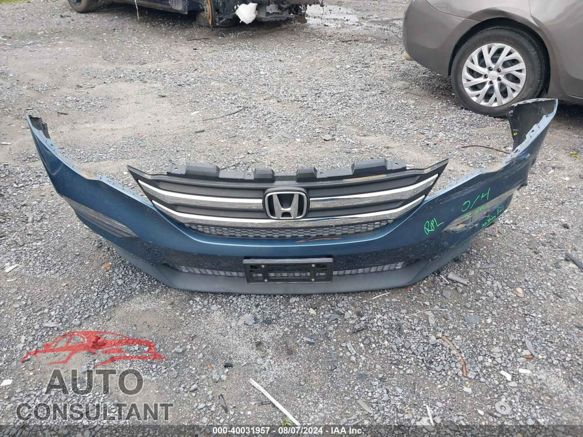 HONDA PILOT 2018 - 5FNYF5H58JB028114