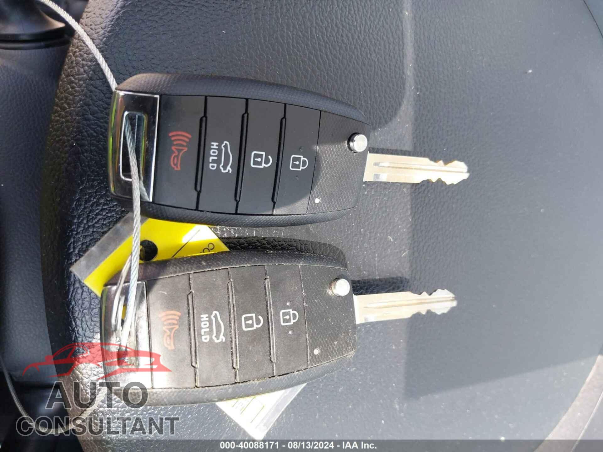 KIA FORTE 2018 - 3KPFK4A77JE192985
