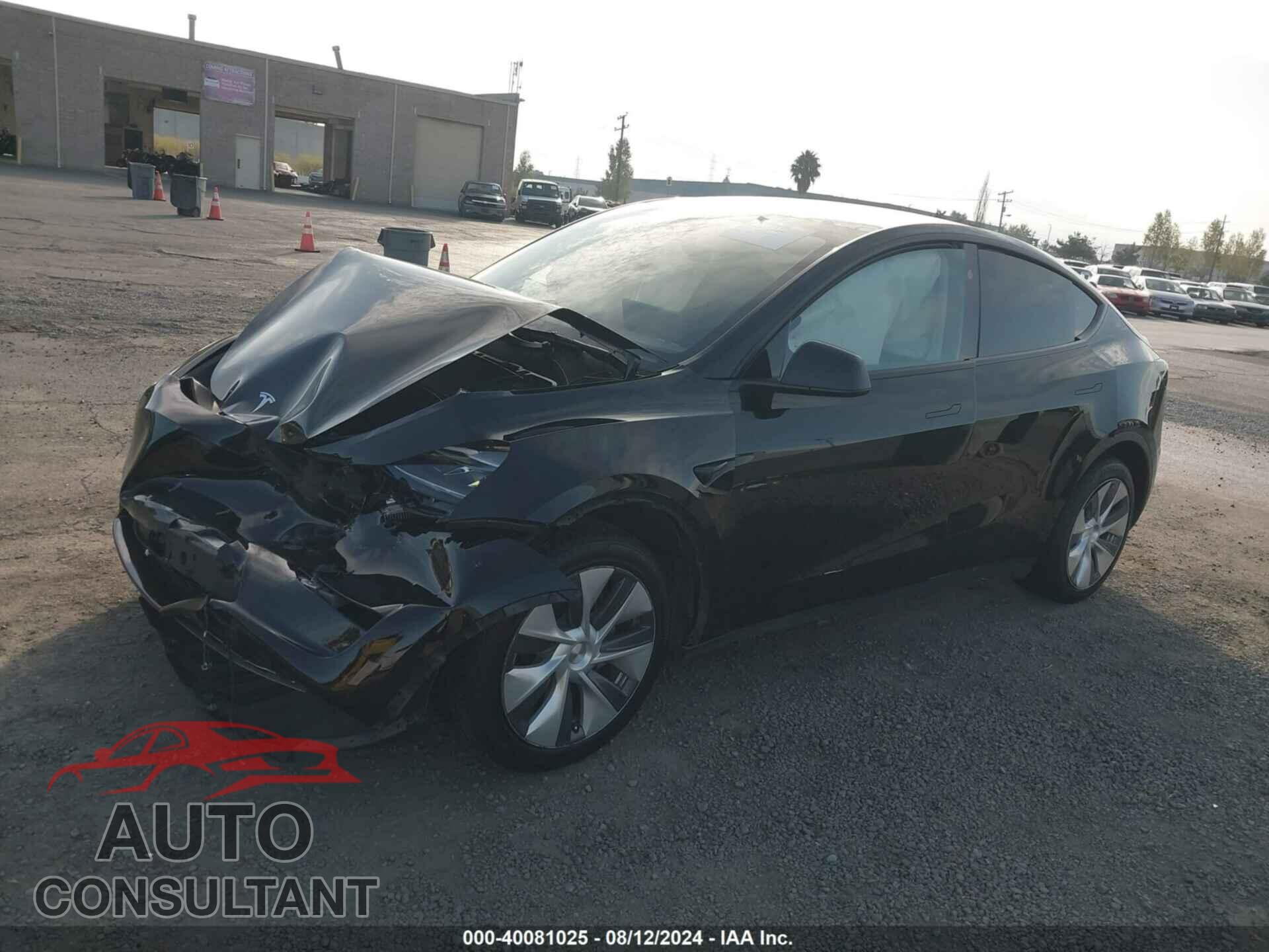 TESLA MODEL Y 2023 - 7SAYGDEE6PF919056