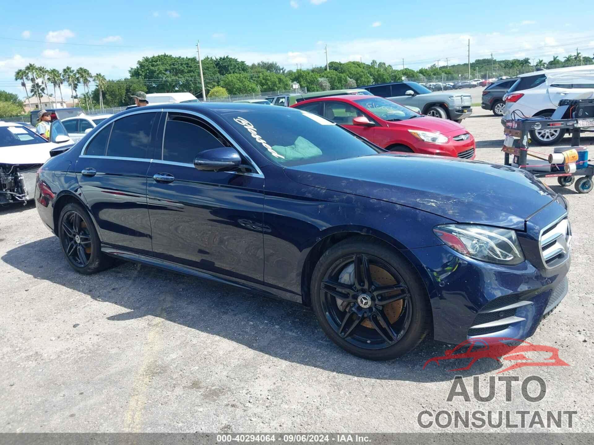 MERCEDES-BENZ E 350 2020 - W1KZF8DB9LA767558