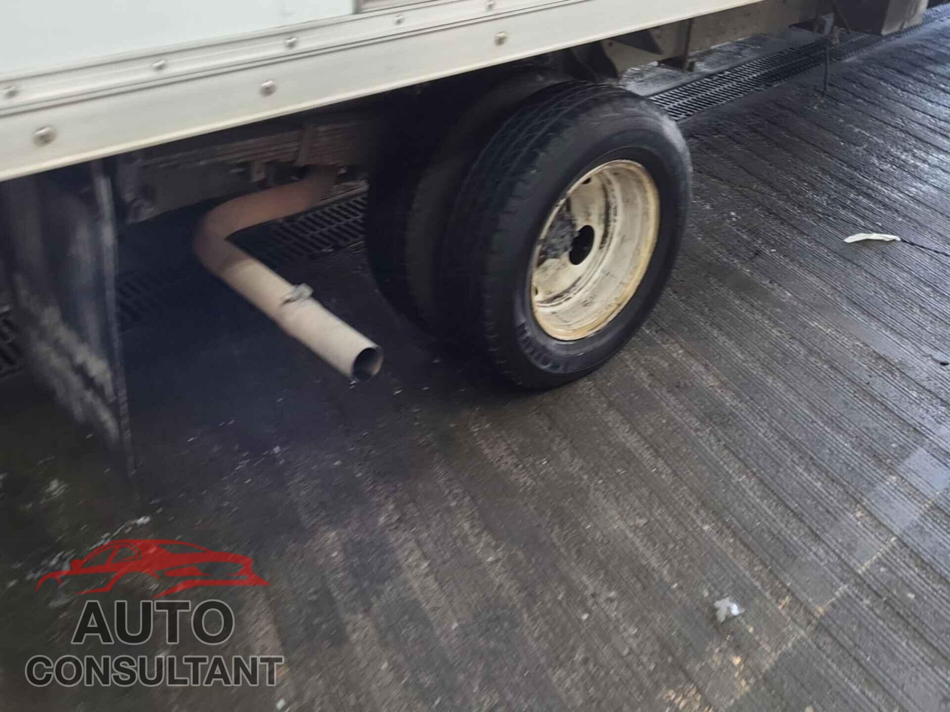 FORD ECONOLINE 2016 - 1FDXE4FS2GDC16172