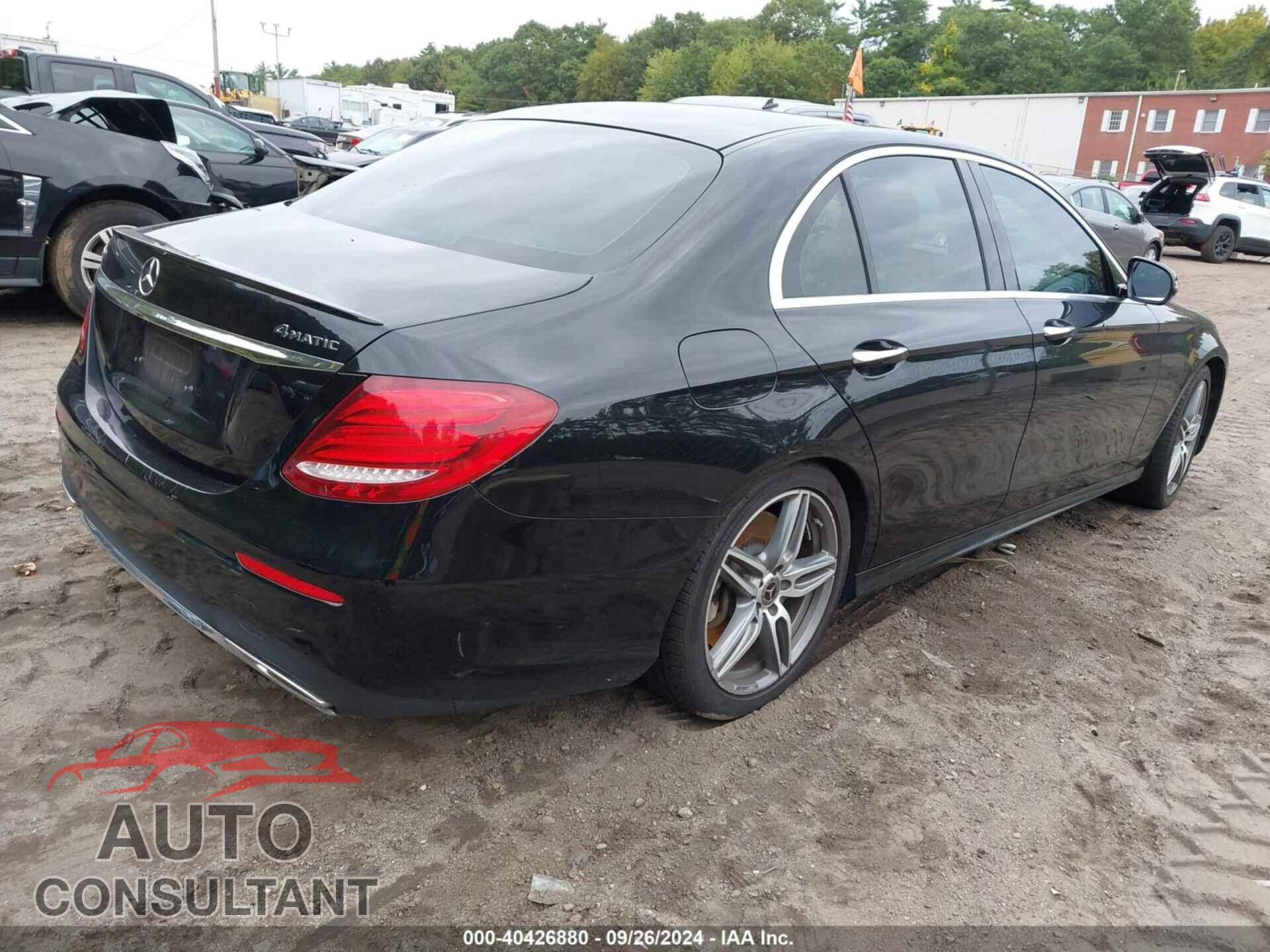 MERCEDES-BENZ E 300 2017 - WDDZF4KB3HA026499