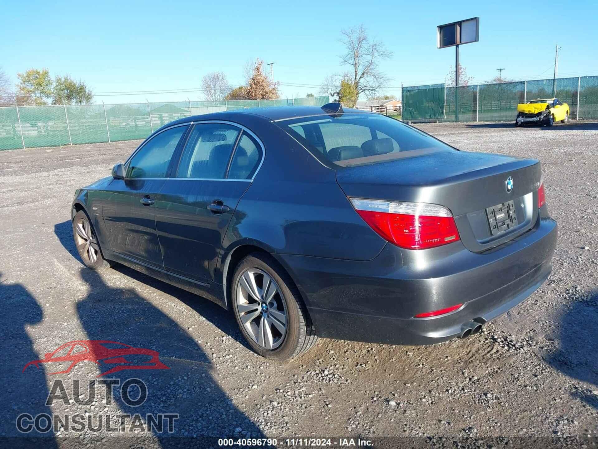 BMW 528I 2010 - WBANV1C58AC156790