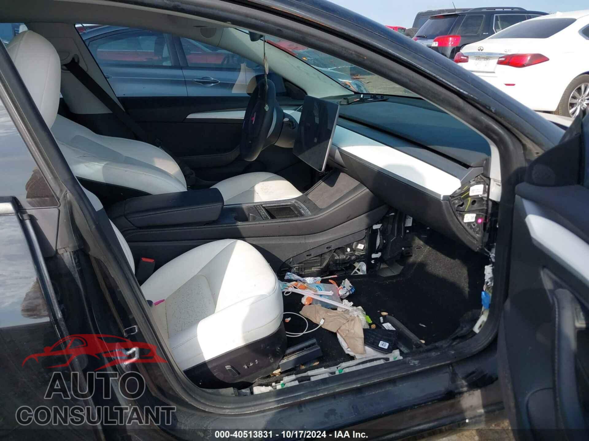 TESLA MODEL 3 2021 - 5YJ3E1EC7MF092545