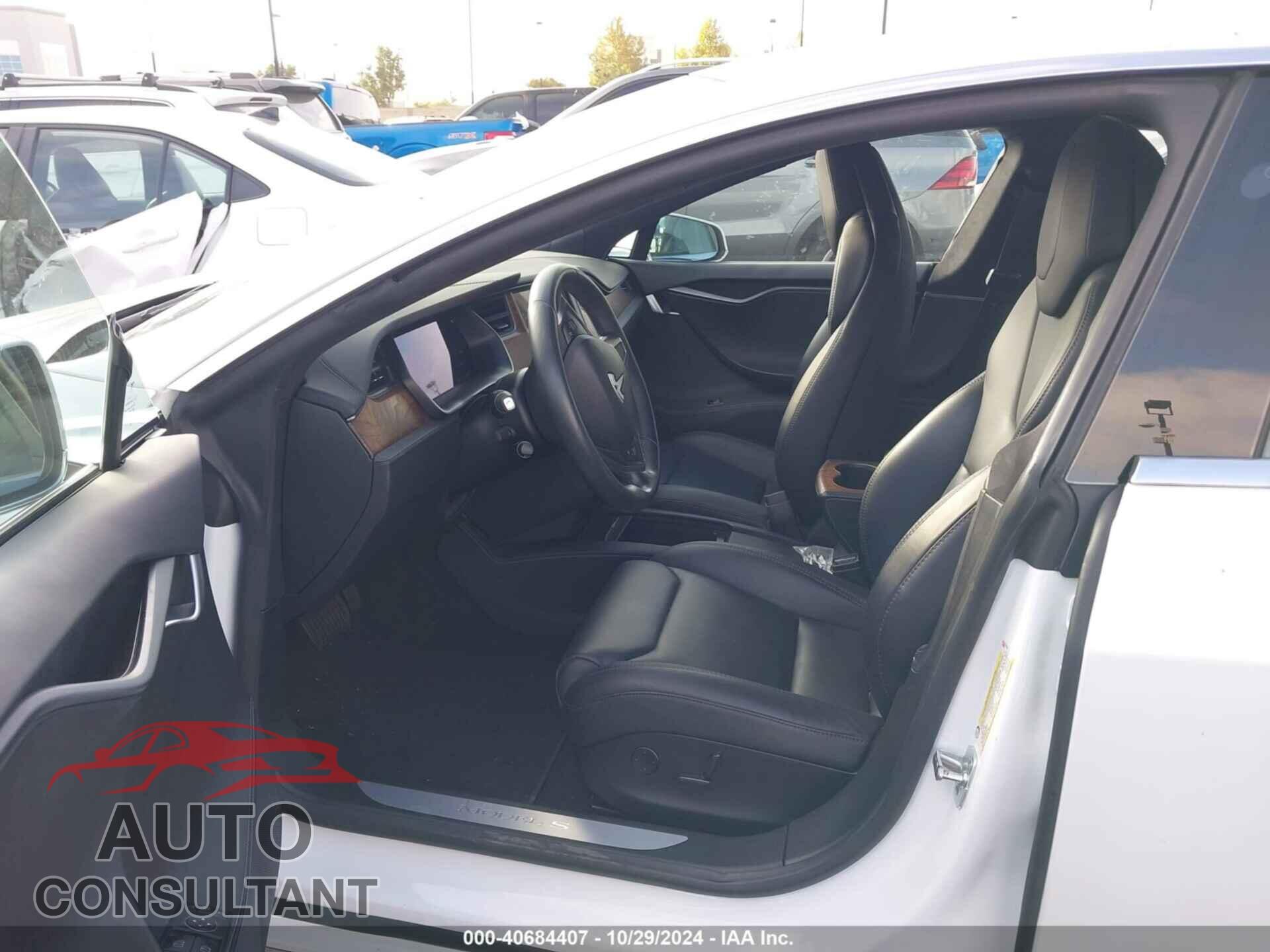 TESLA MODEL S 2019 - 5YJSA1E20KF348746