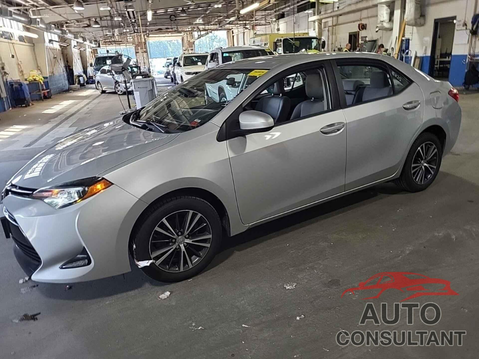 TOYOTA COROLLA 2018 - 2T1BURHE3JC093881