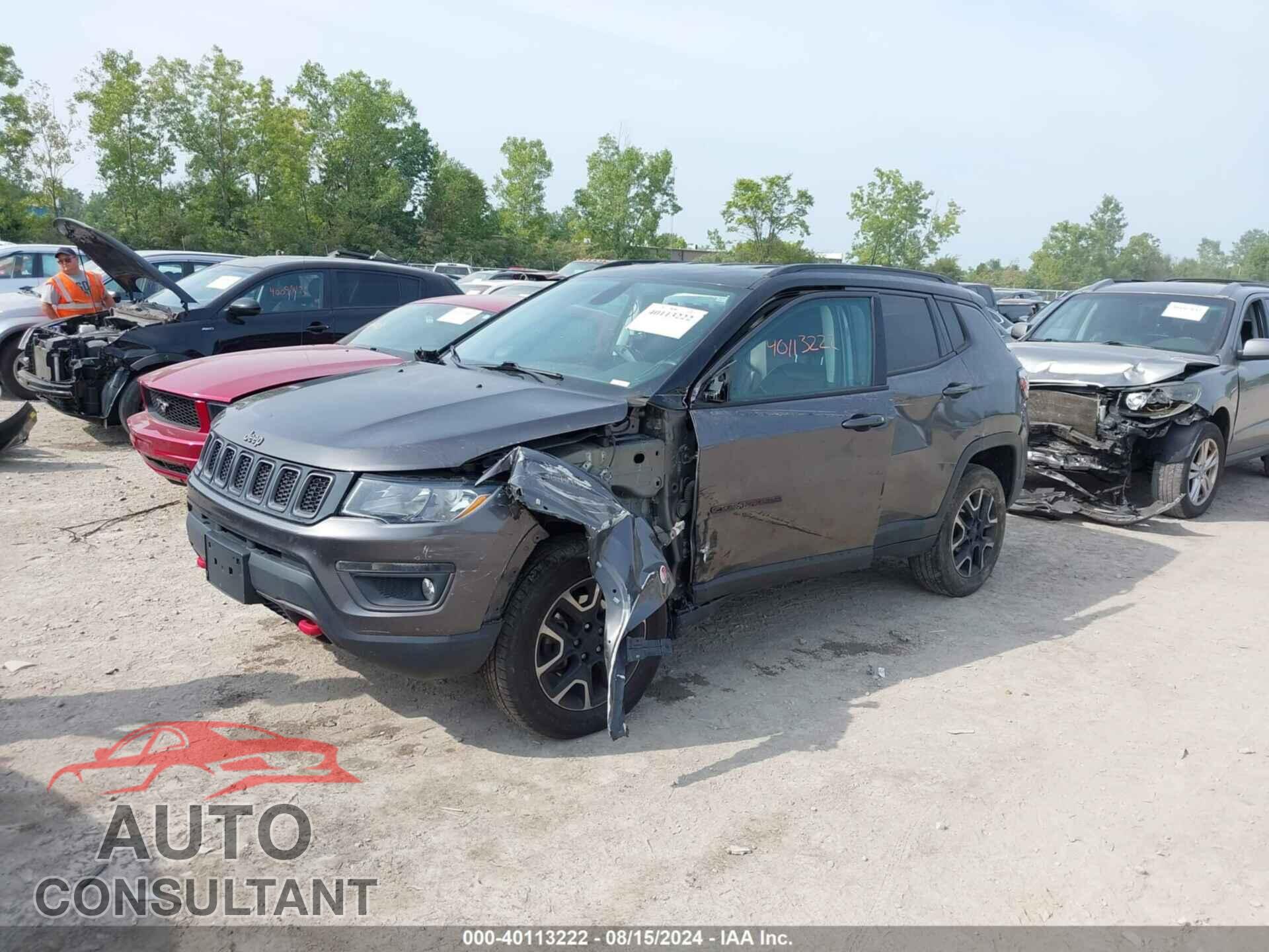 JEEP COMPASS 2019 - 3C4NJDDB7KT733108