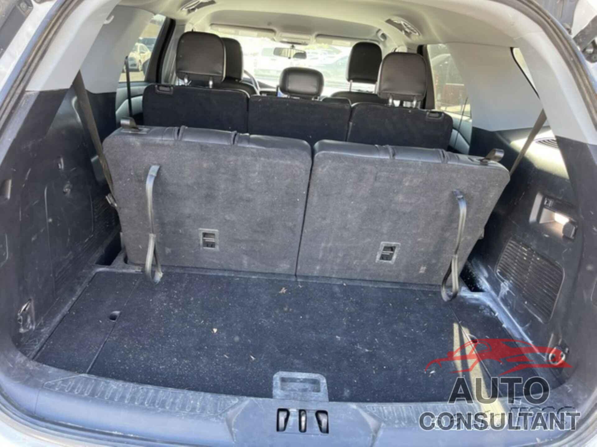 FORD EXPLORER 2022 - 1FMSK7DHXNGA26661
