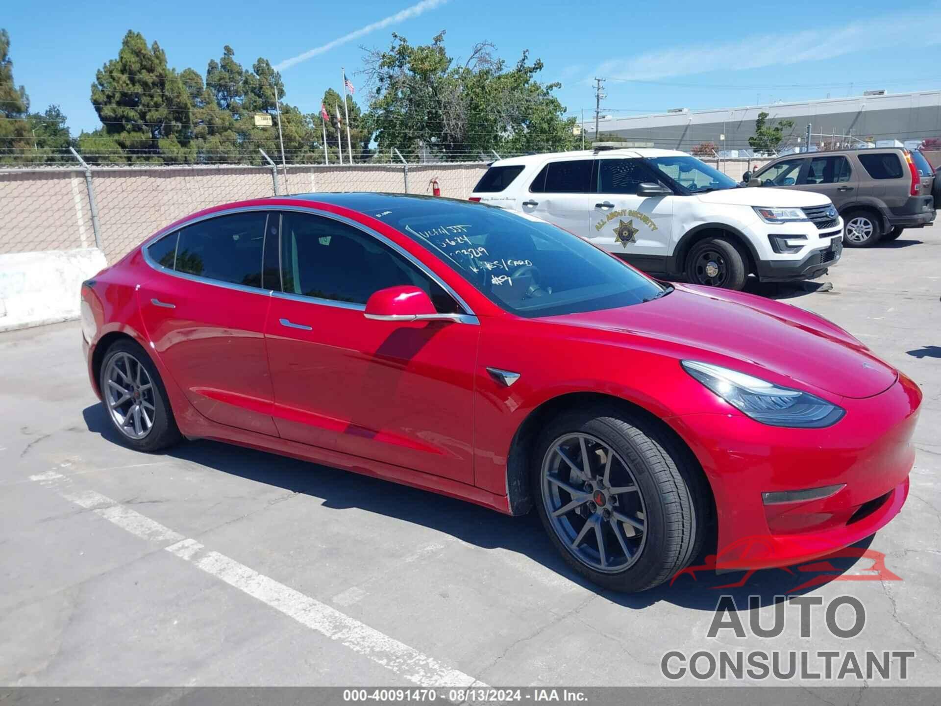 TESLA MODEL 3 2020 - 5YJ3E1EBXLF664178