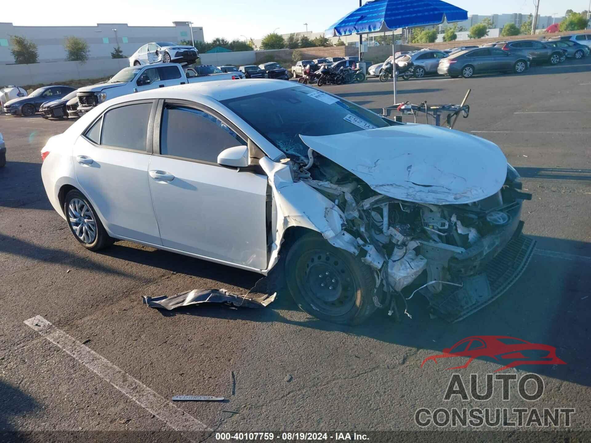 TOYOTA COROLLA 2017 - 5YFBURHE3HP688689