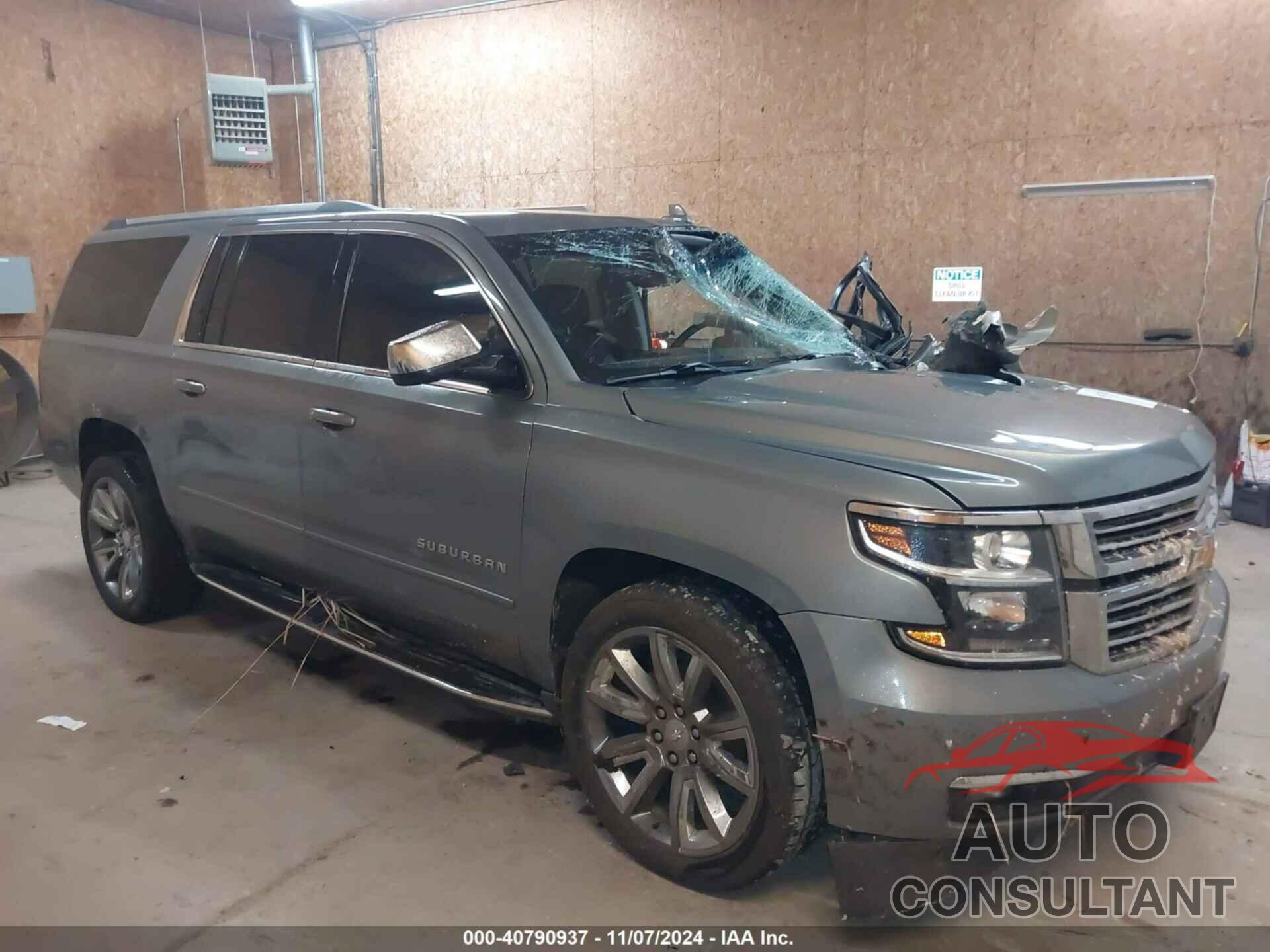 CHEVROLET SUBURBAN 2017 - 1GNSKJKC7HR306465