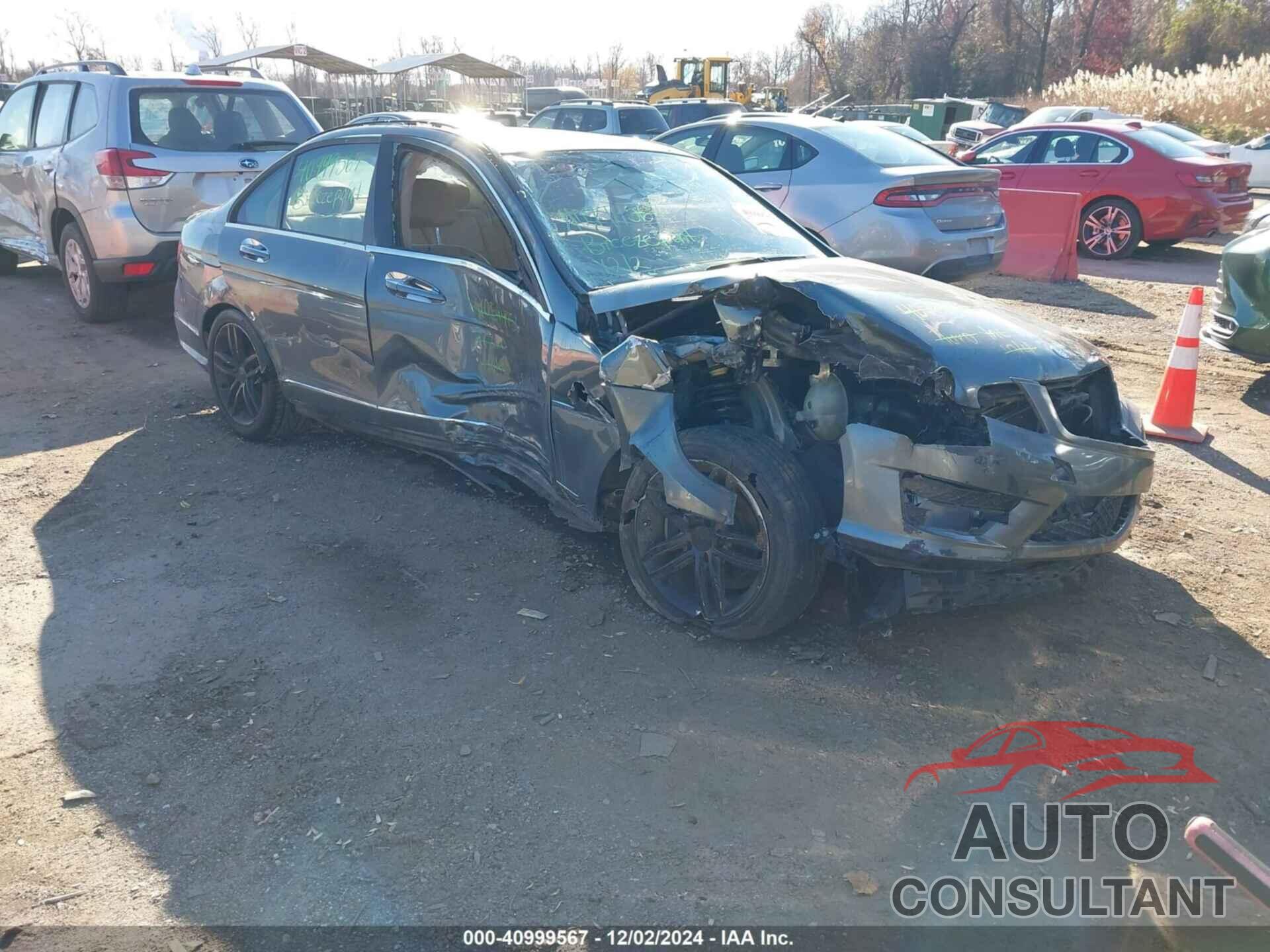 MERCEDES-BENZ C 250 2012 - WDDGF4HB1CR231411