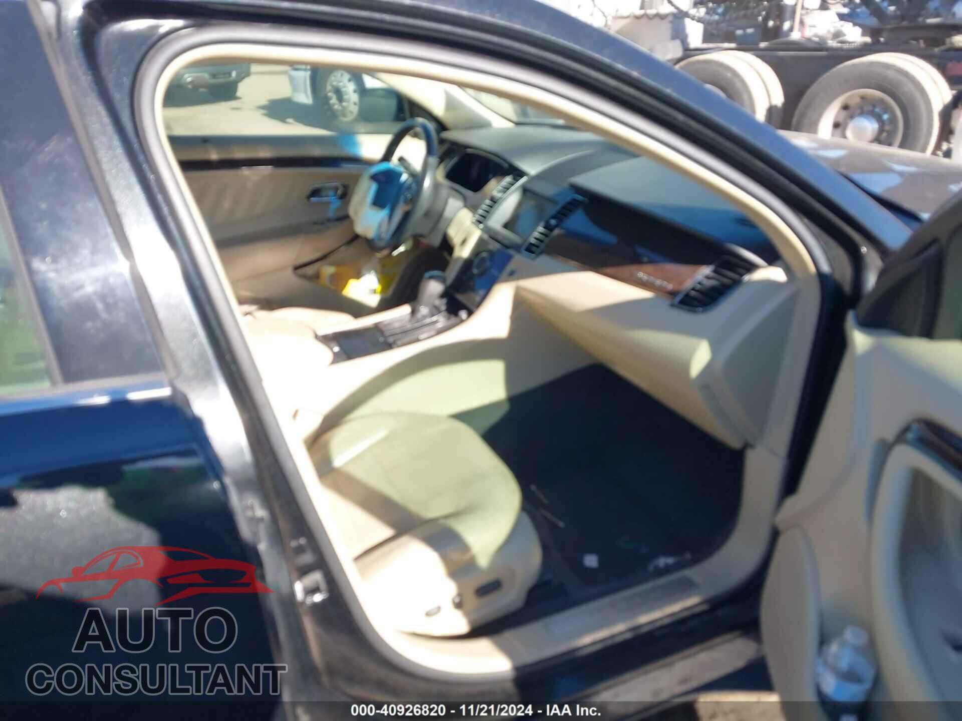 FORD TAURUS 2013 - 1FAHP2F89DG106022
