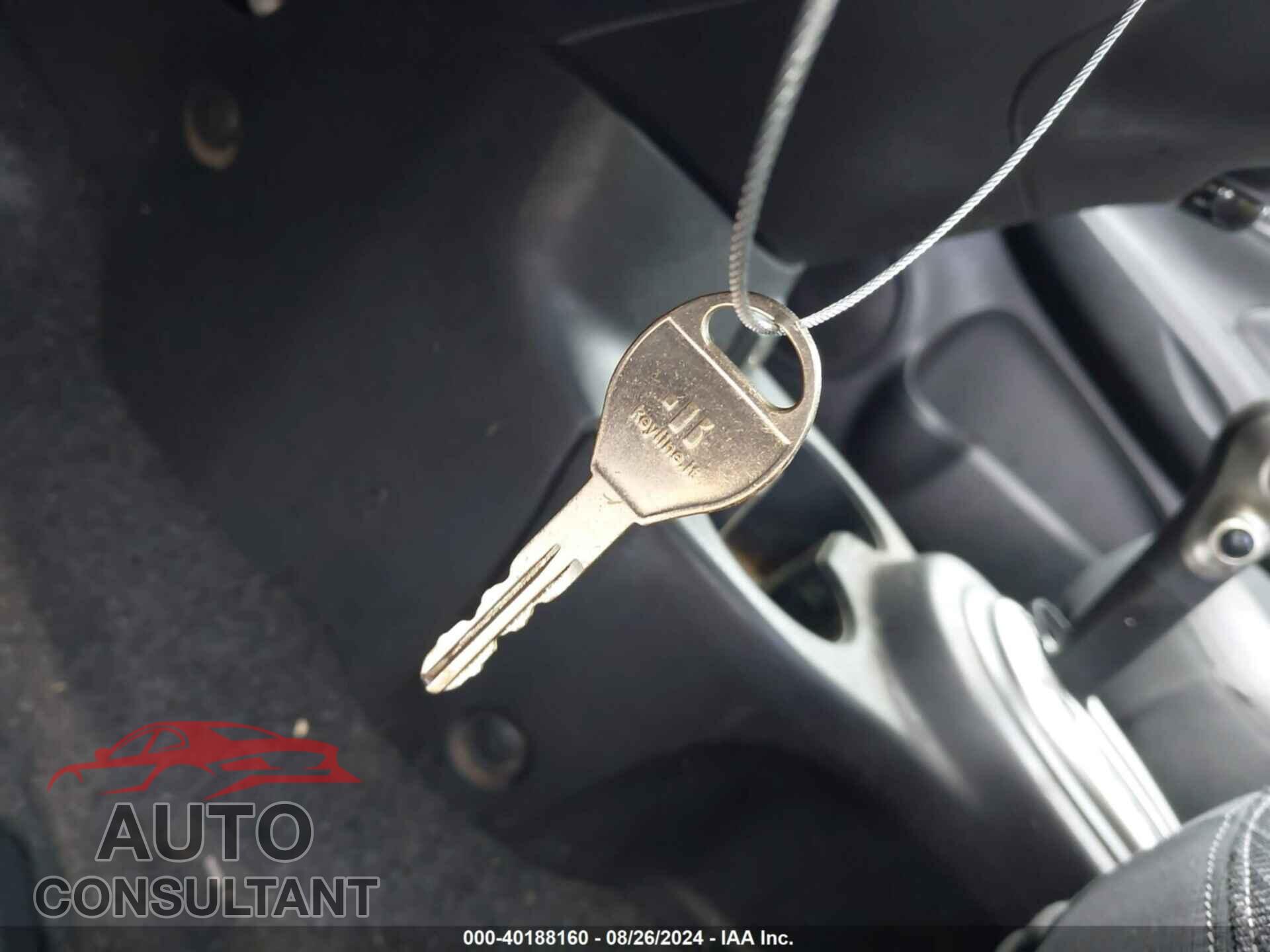 NISSAN VERSA 2019 - 3N1CN7AP3KL804854